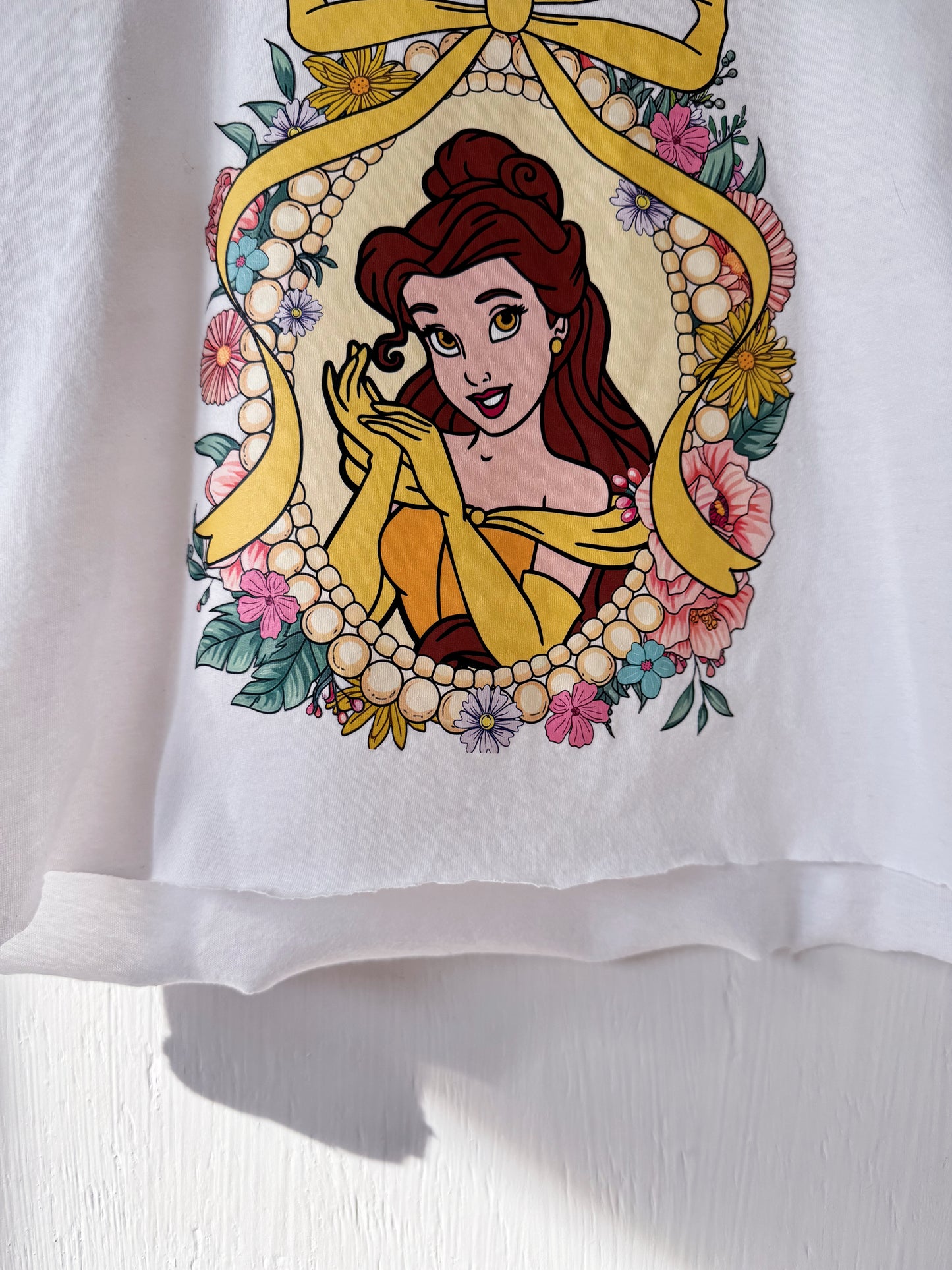 Belle Raw Hem Cutoff Tee - M