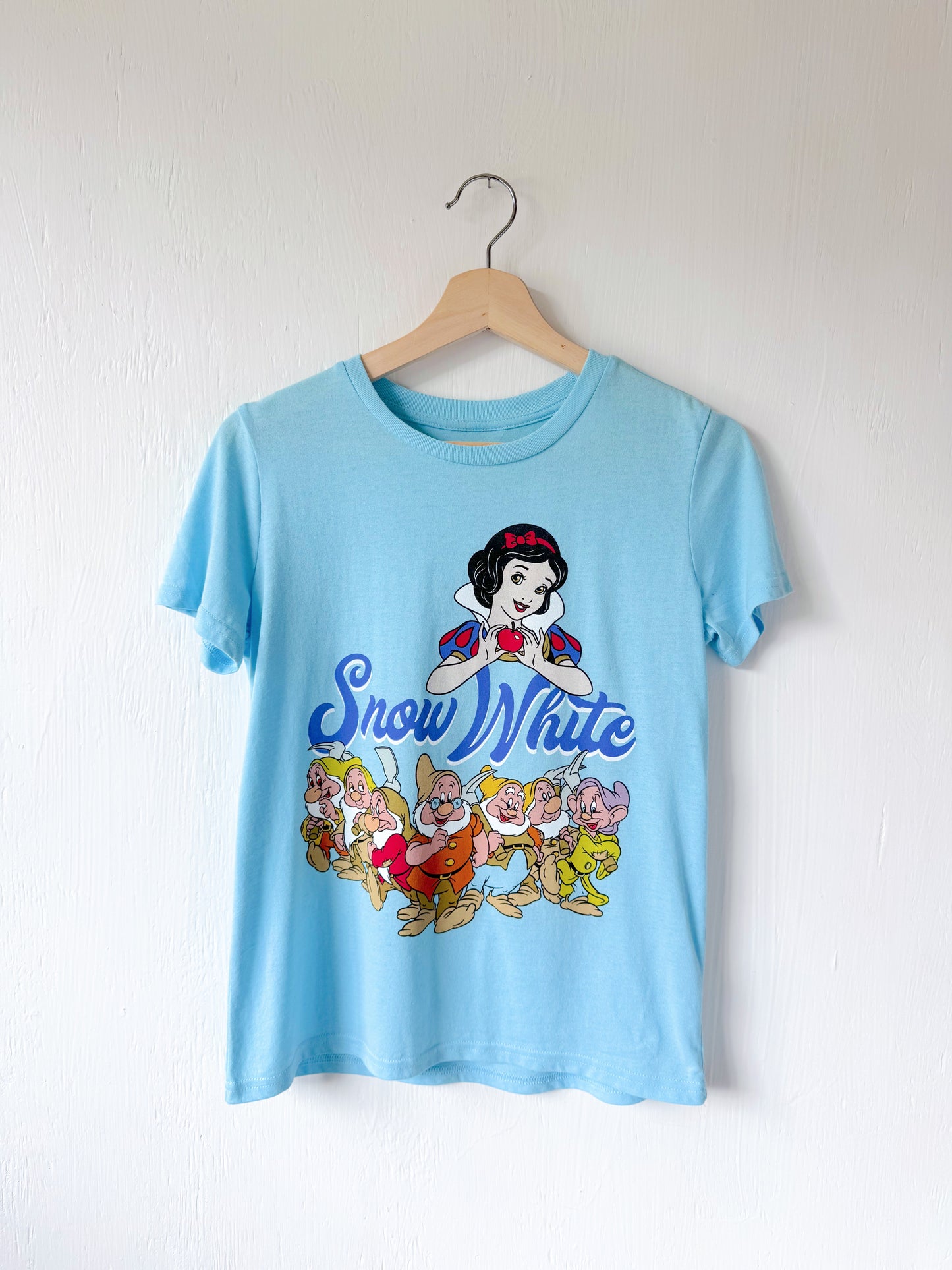 NEW Snow White + Dwarfs Blue Tee - Y10/12