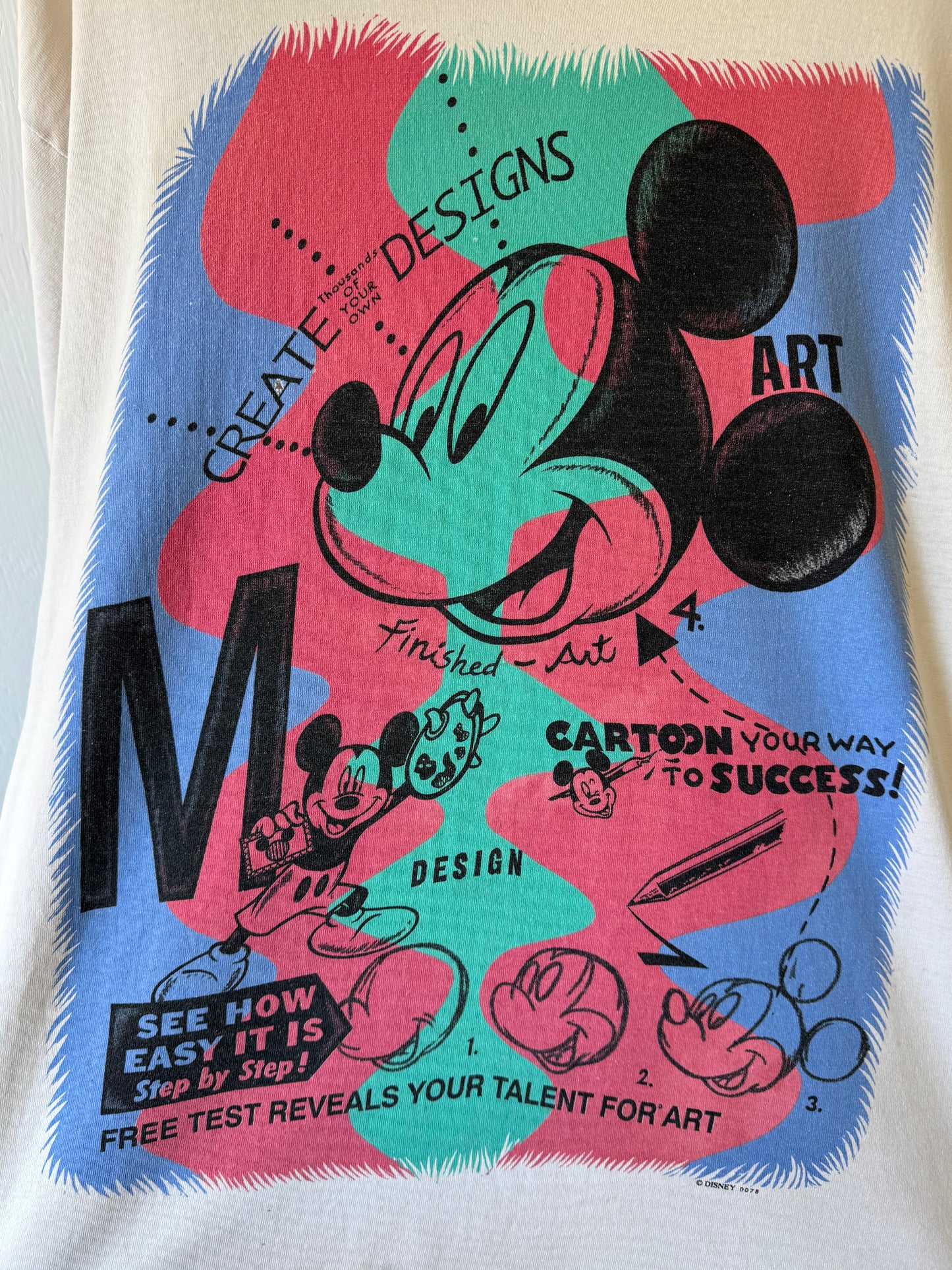 VINTAGE 90’s Mickey Art Tee - L/XL