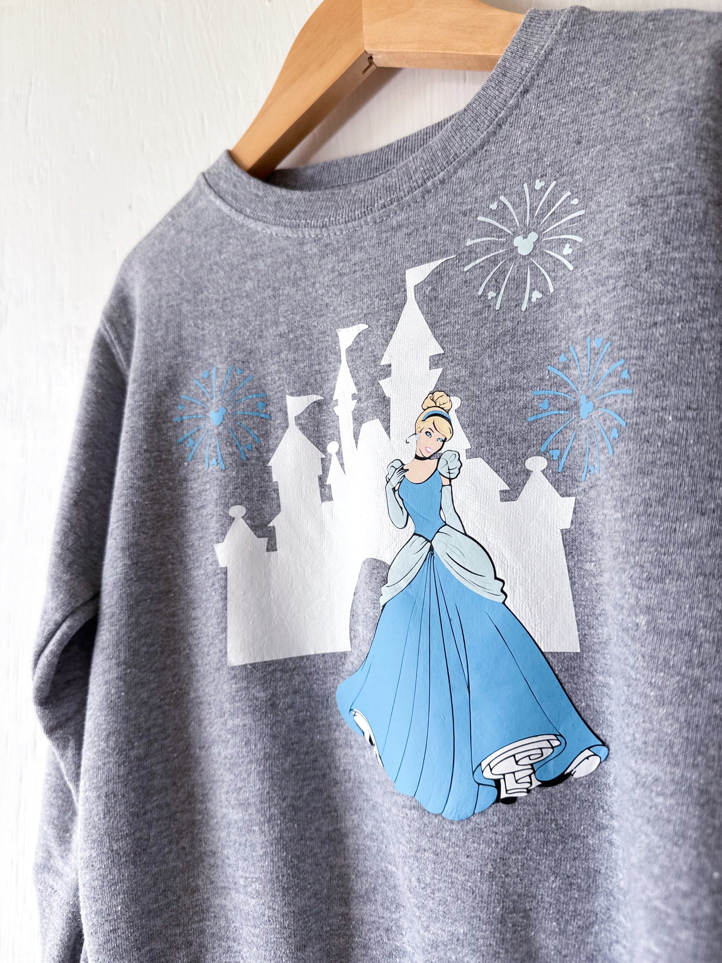 Cinderella Crewneck Sweatshirt - 4T