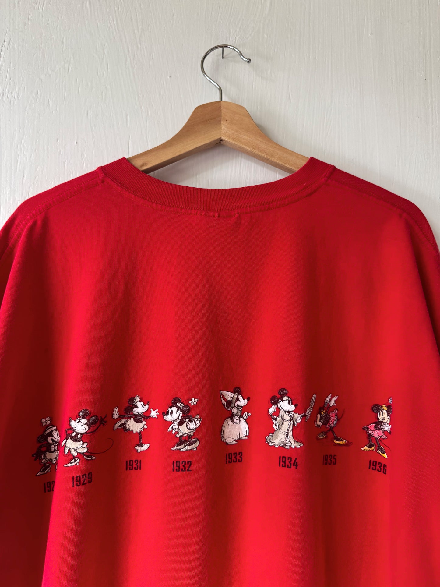 VINTAGE Minnie Through The Years - XL