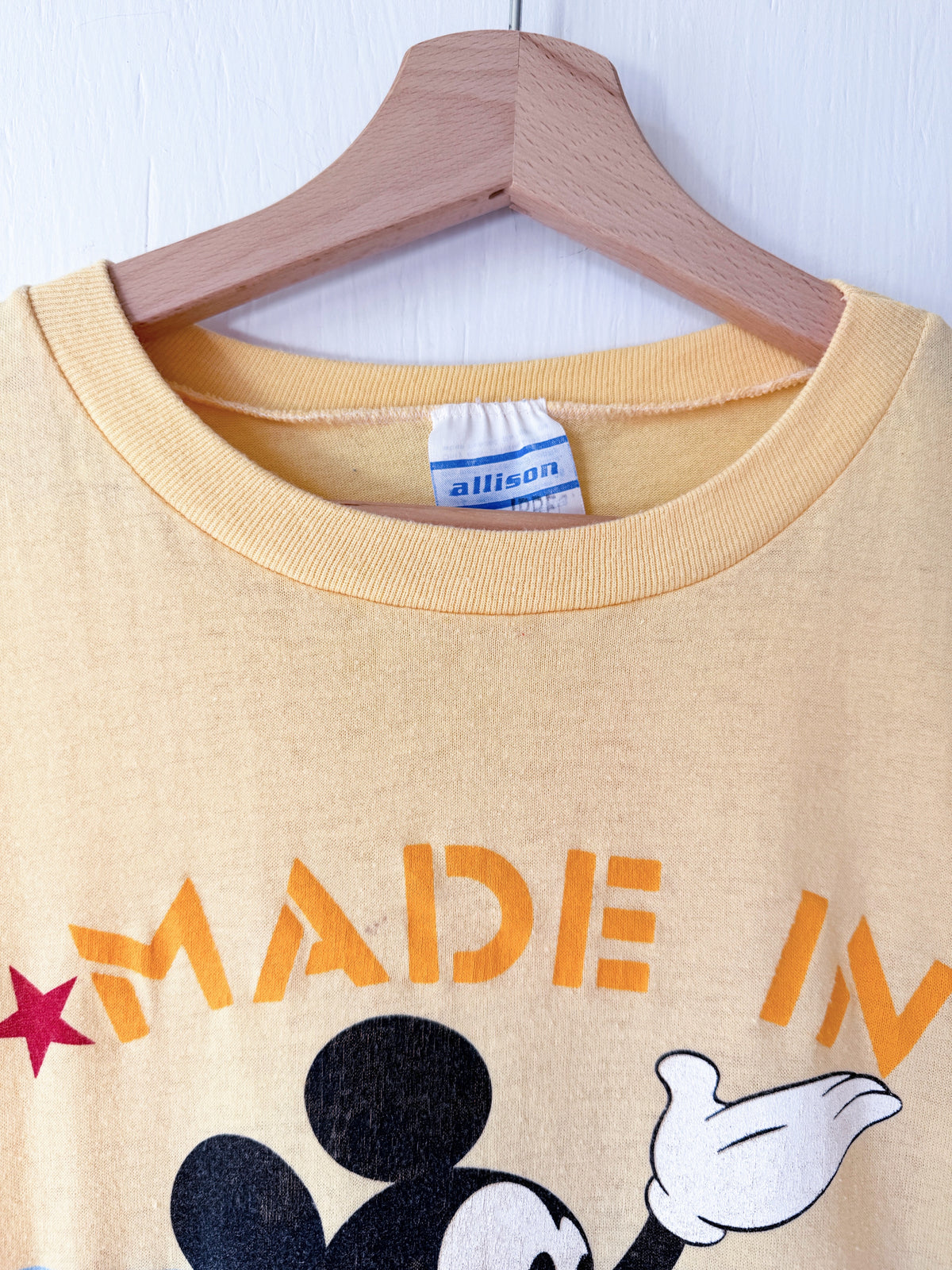 VINTAGE 80’s Single Stitch Made In America Mickey Tee - L