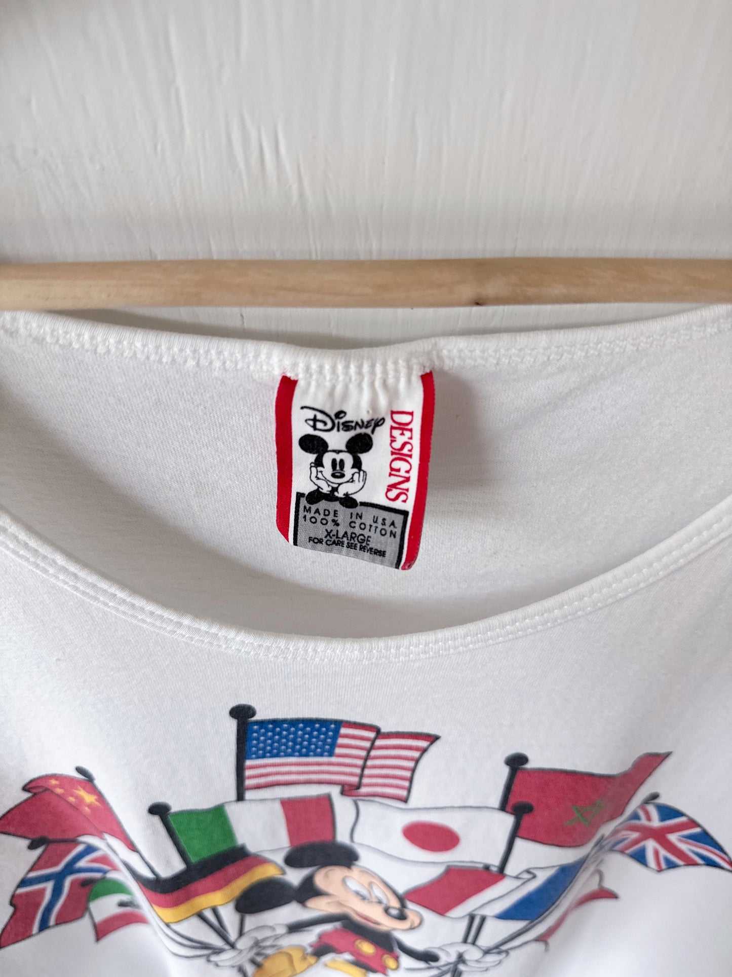 VINTAGE Mickey Epcot Flags Tank - XL