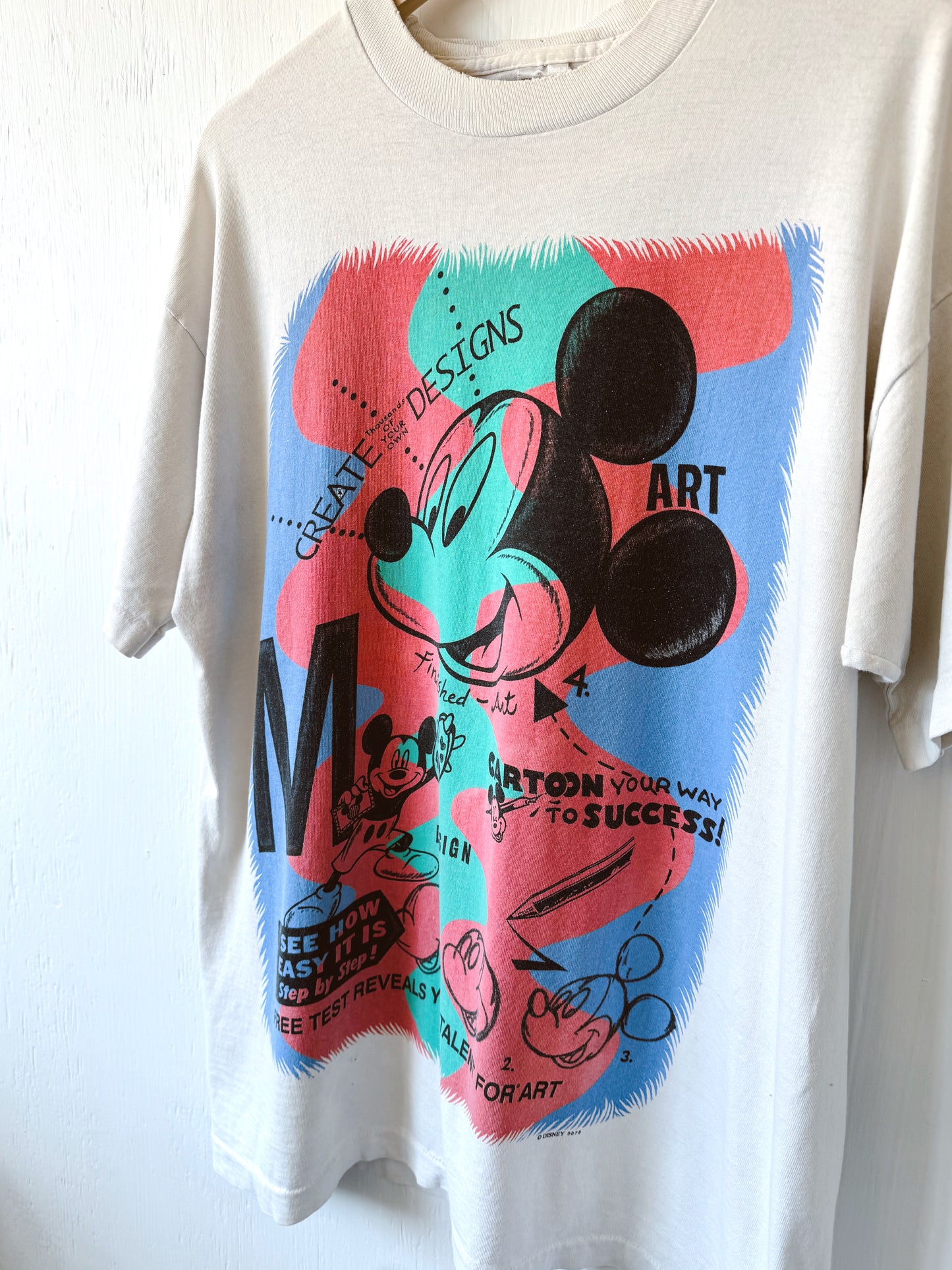 VINTAGE 90’s Mickey Art Tee - L/XL
