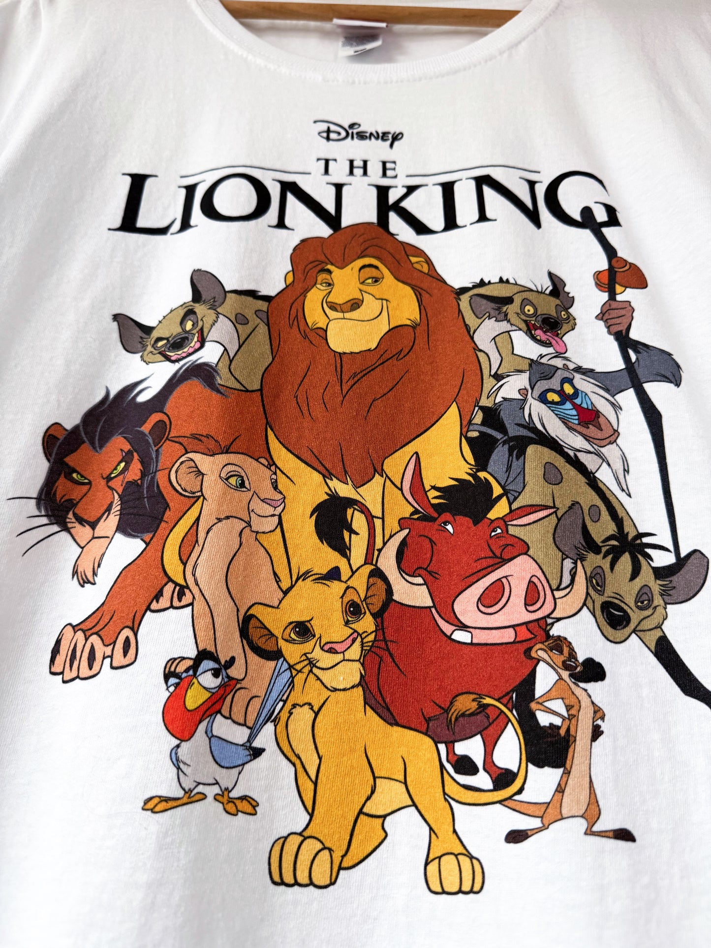 Lion King Scoop Neck Tee - L