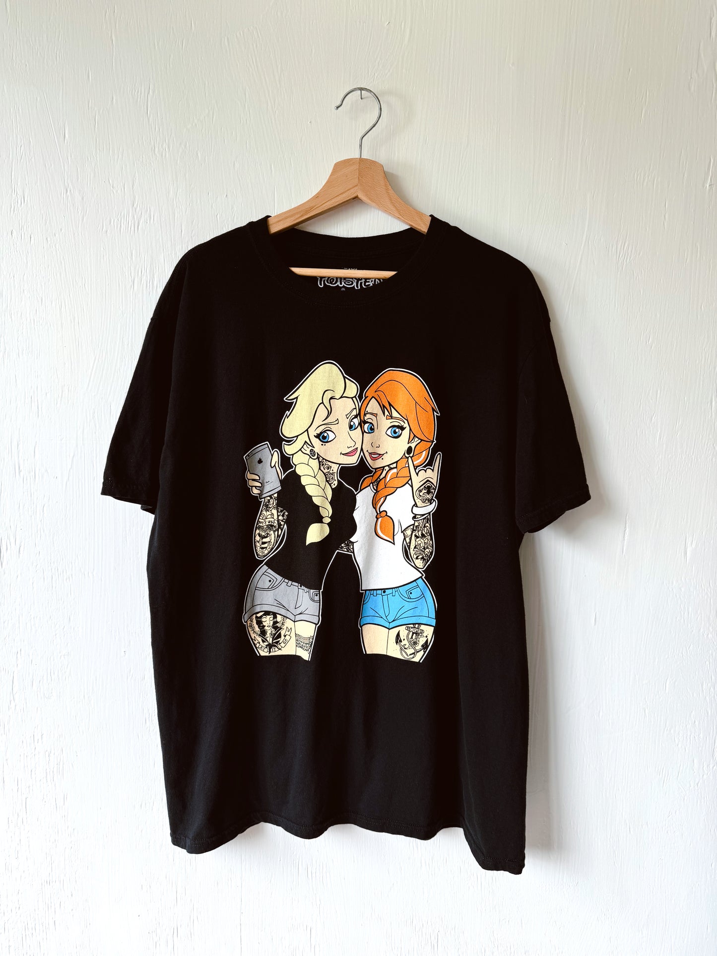 Tatted Elsa Anna Tee - XL