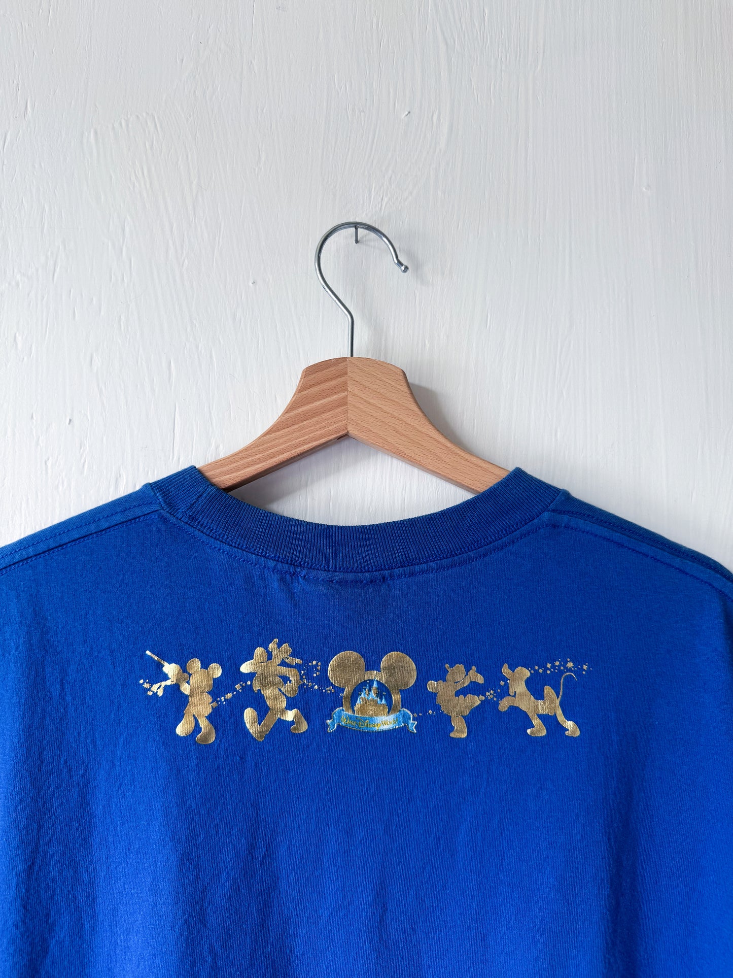 VINTAGE Happiest Celebration Castle Tee - L