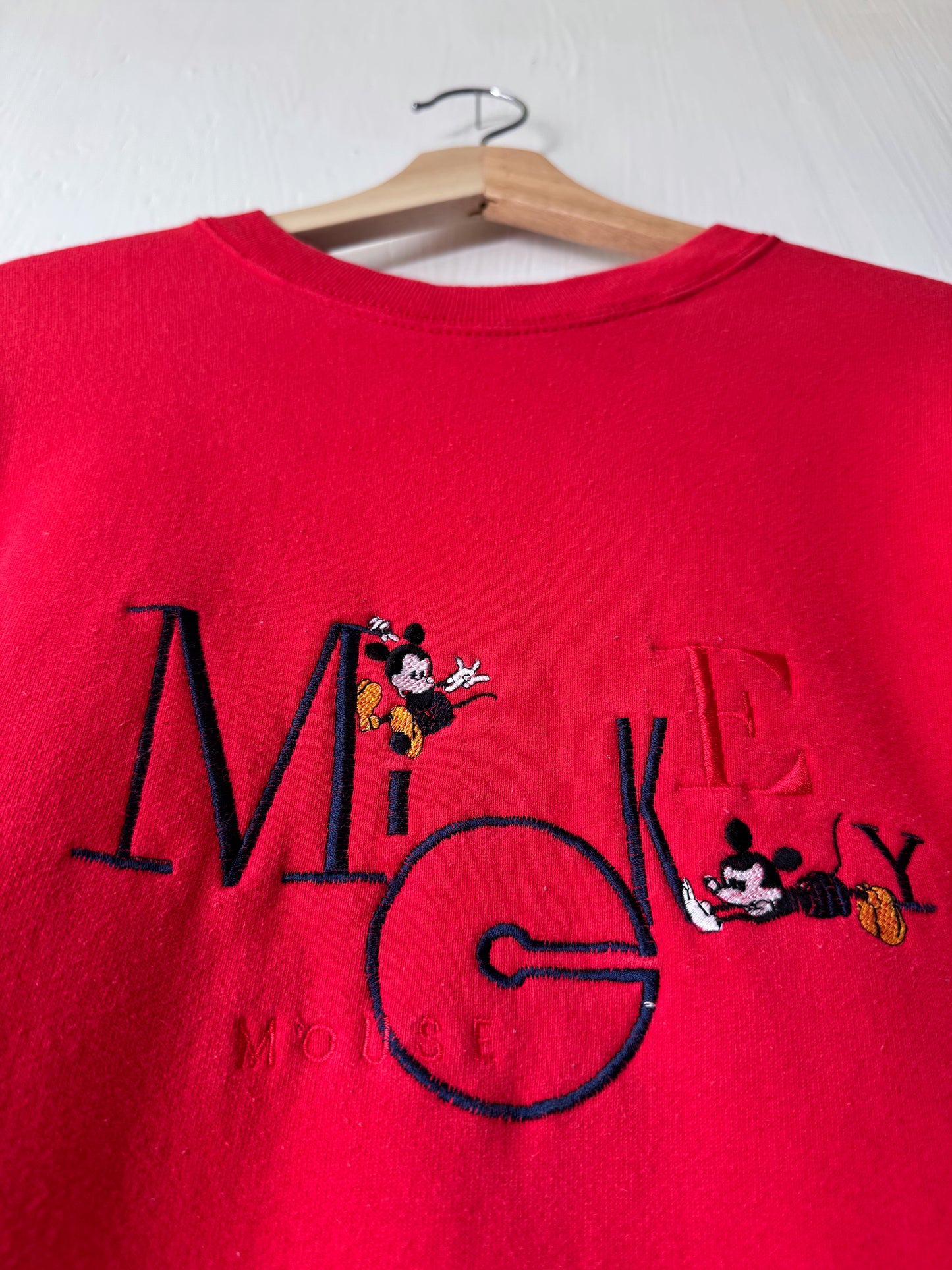 VINTAGE 90’s Mickey & Co Crewneck - XL