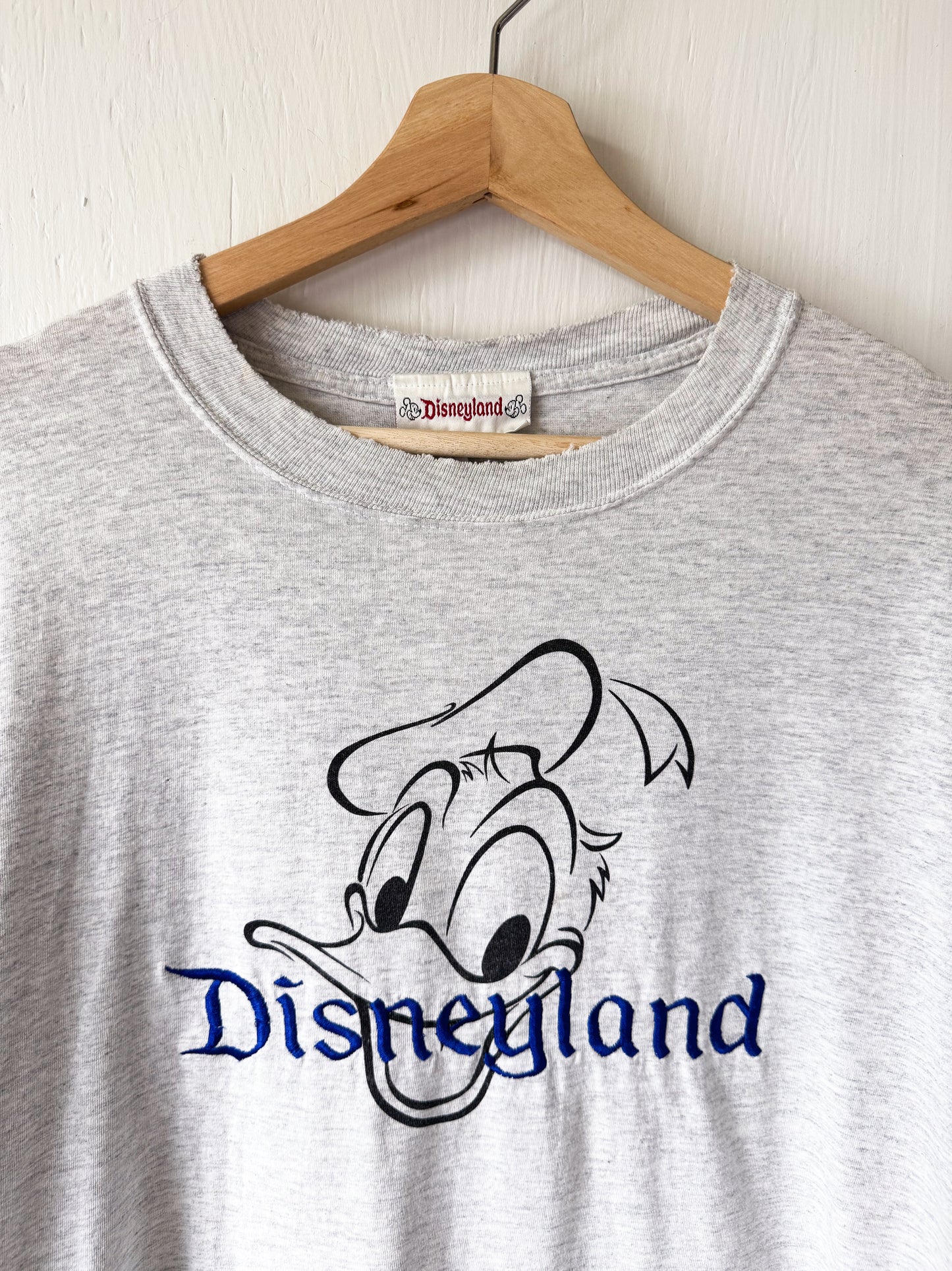 VINTAGE Donald Embroidered Disneyland Tee - XL