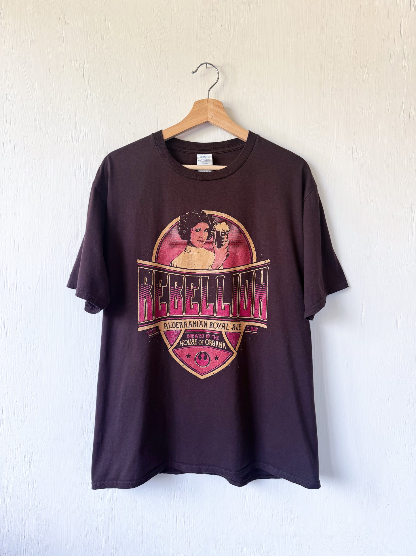 Princess Leia Ale Tee - L