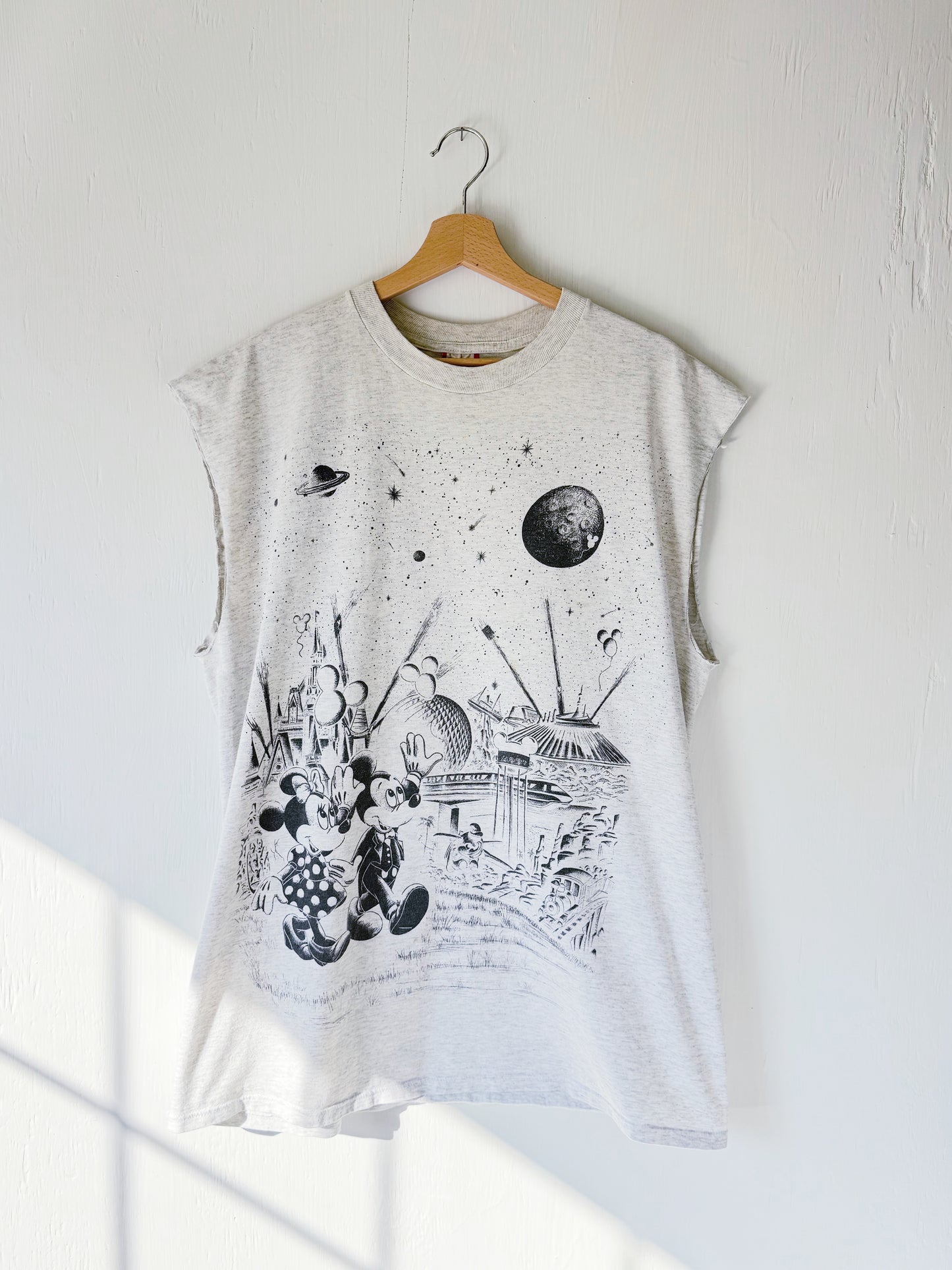 VINTAGE Rare 90’s Magic Kingdom Cutoff Tee - XL