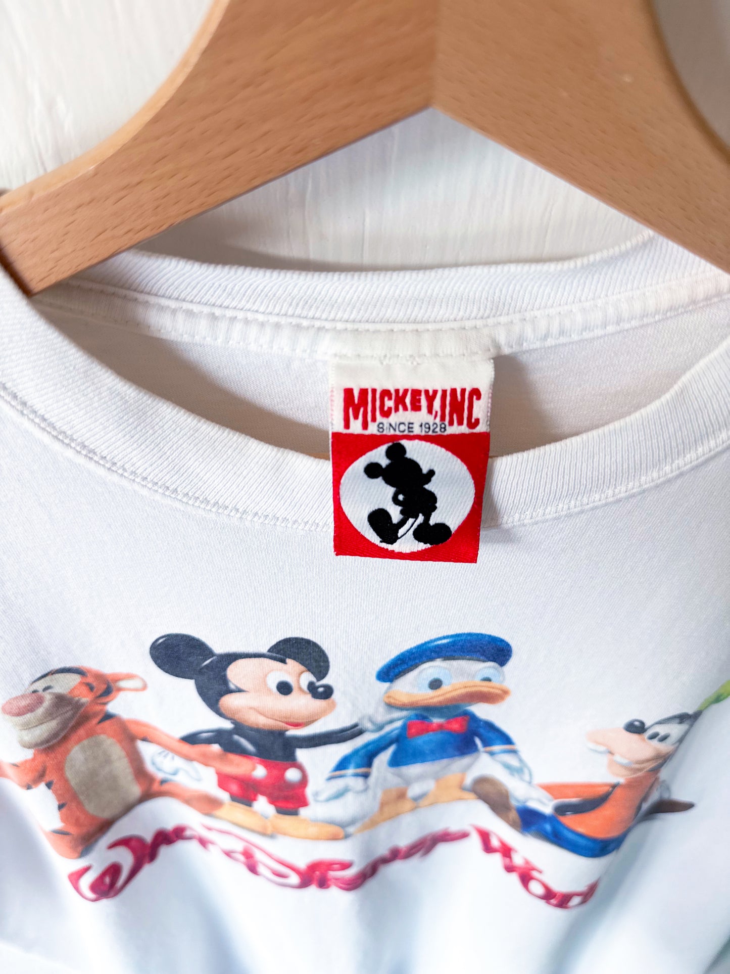 VINTAGE Rare 90’s WDW 3D Toys Tee - L