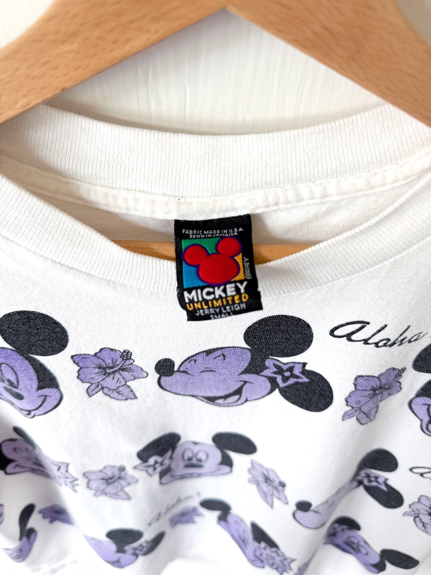 VINTAGE 90’s Hawaiin Mickey Cropped Tee - S (oversized)