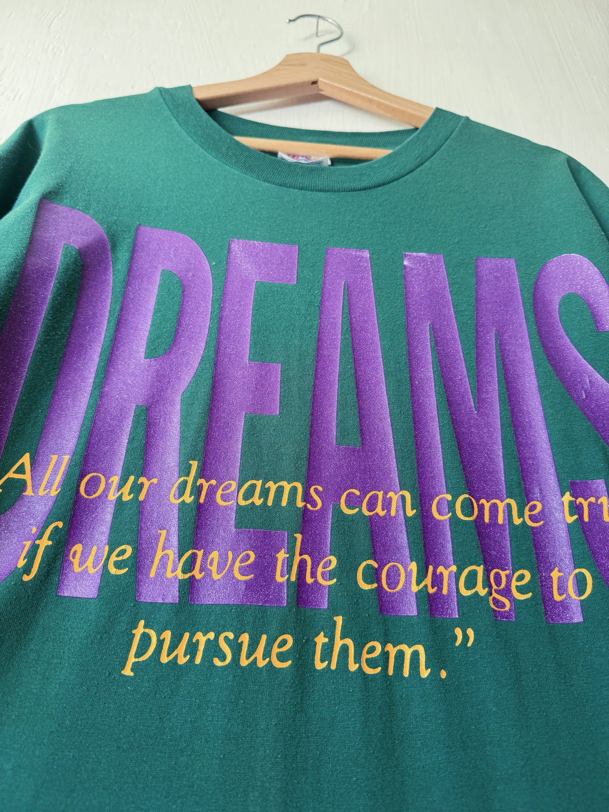VINTAGE 90’s Walt Dreams Quote Tee - XL