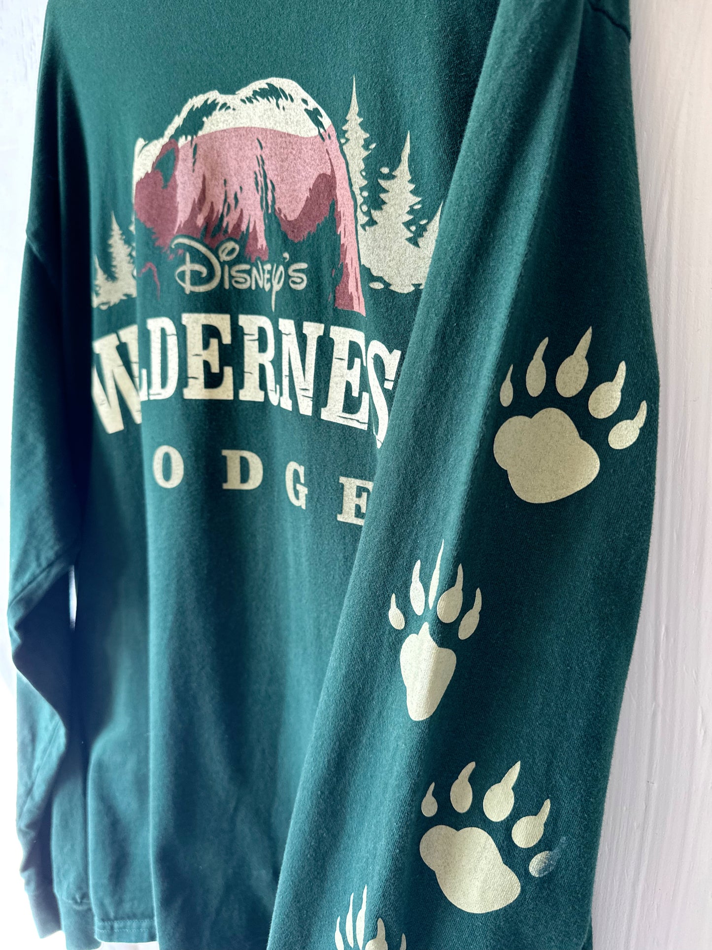 Disney Parks Wilderness Lodge LS Tee - XL