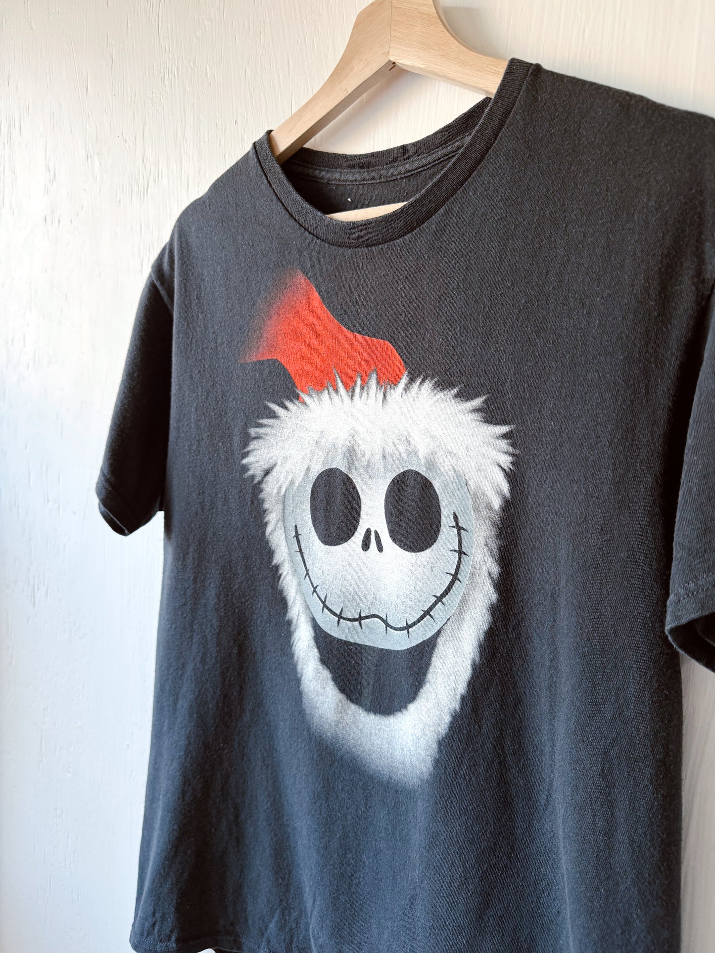 Santa Jack Skellington Tee - M