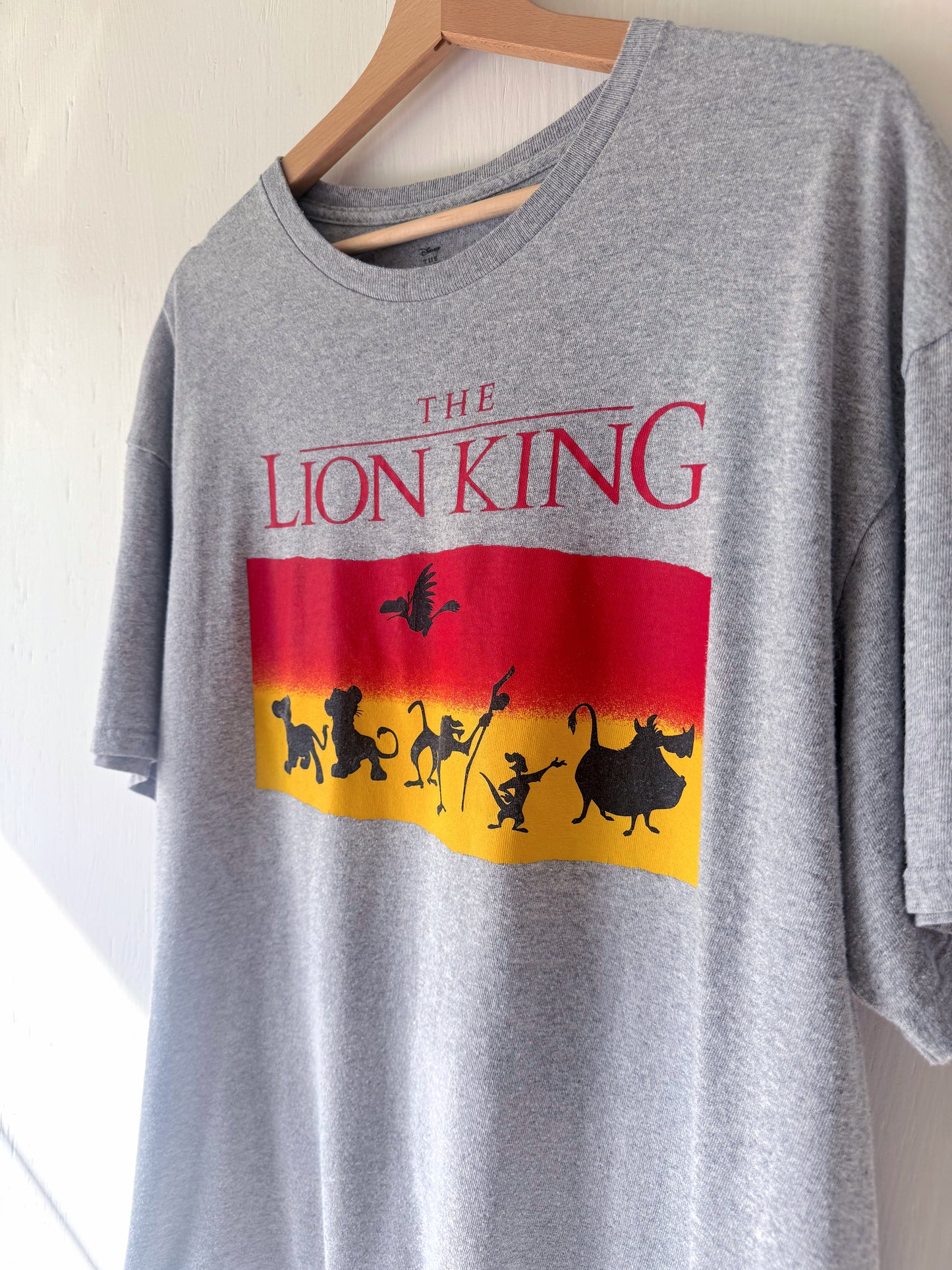Lion King Character Tee - XL