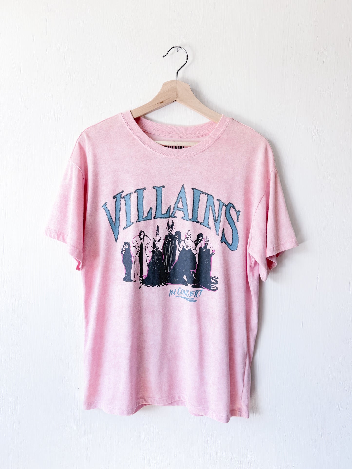 Villains Concert Tee - M/L