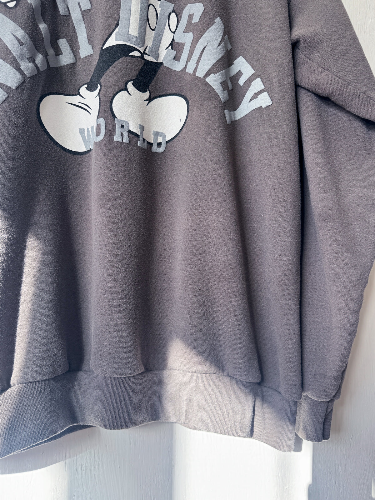 VINTAGE 90’s Classic WDW Mickey Crewneck - 1X/2X