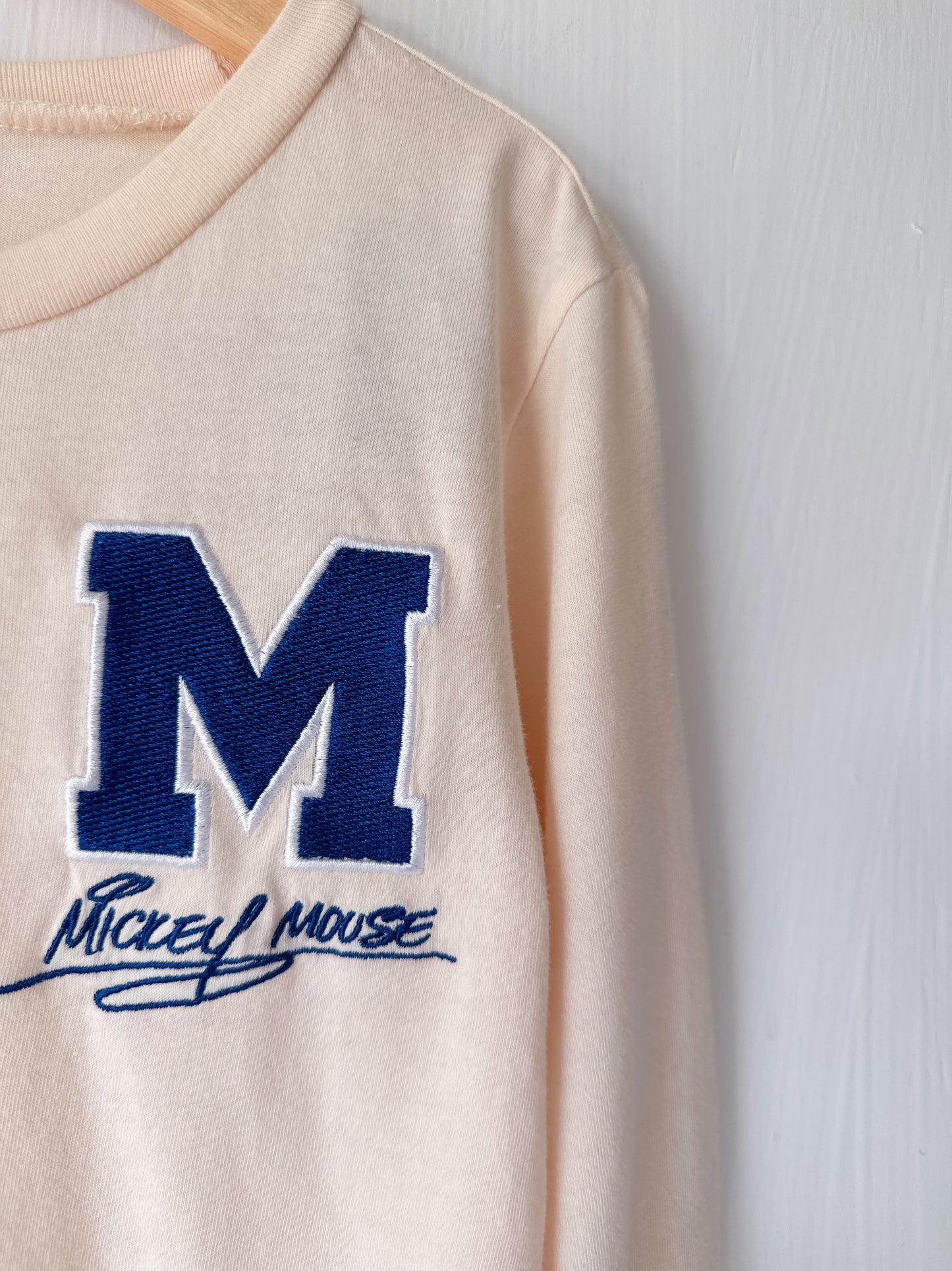 Neutral Embroidered LS Mickey Tee - Y6