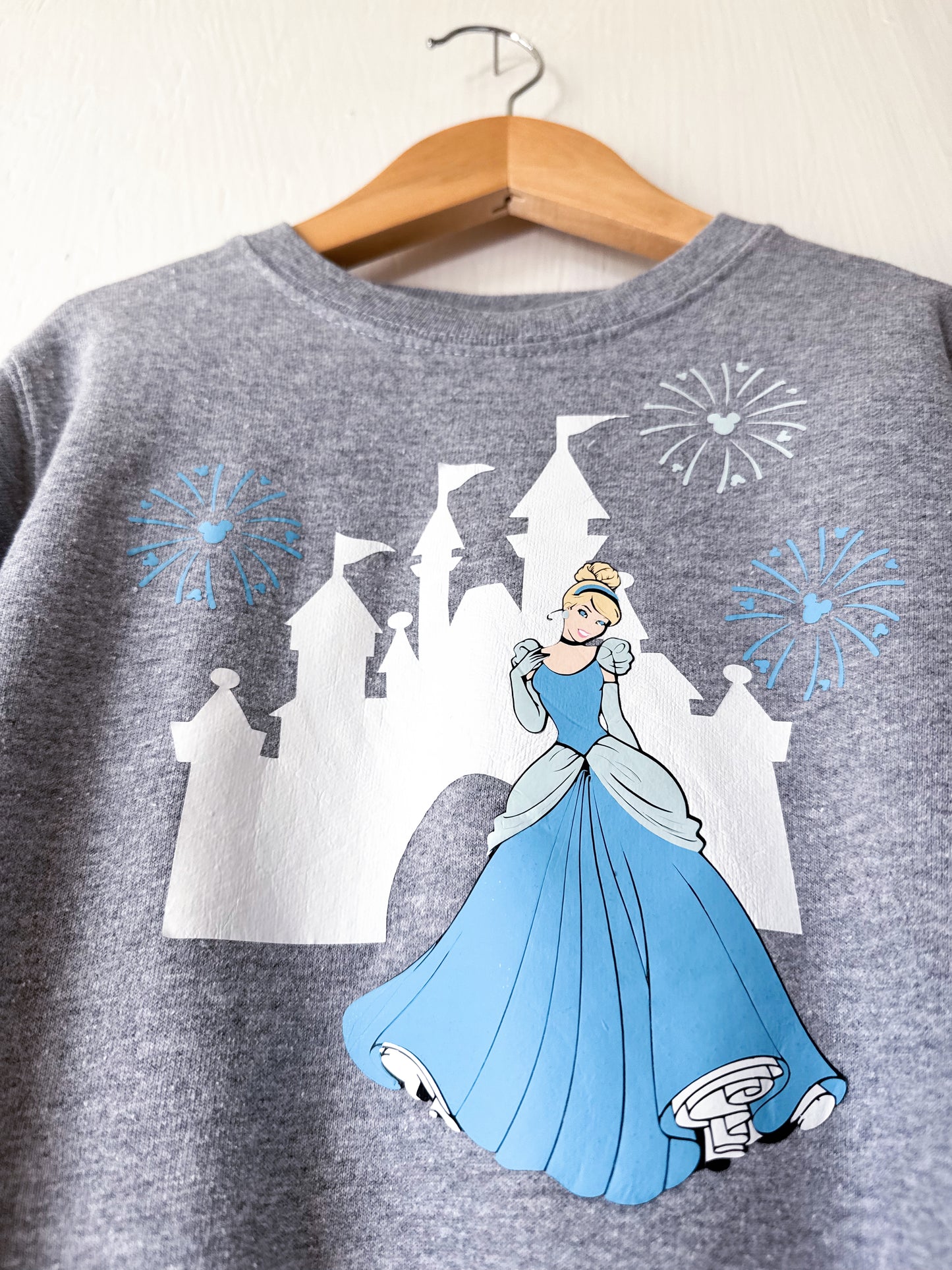 Cinderella Crewneck Sweatshirt - 4T
