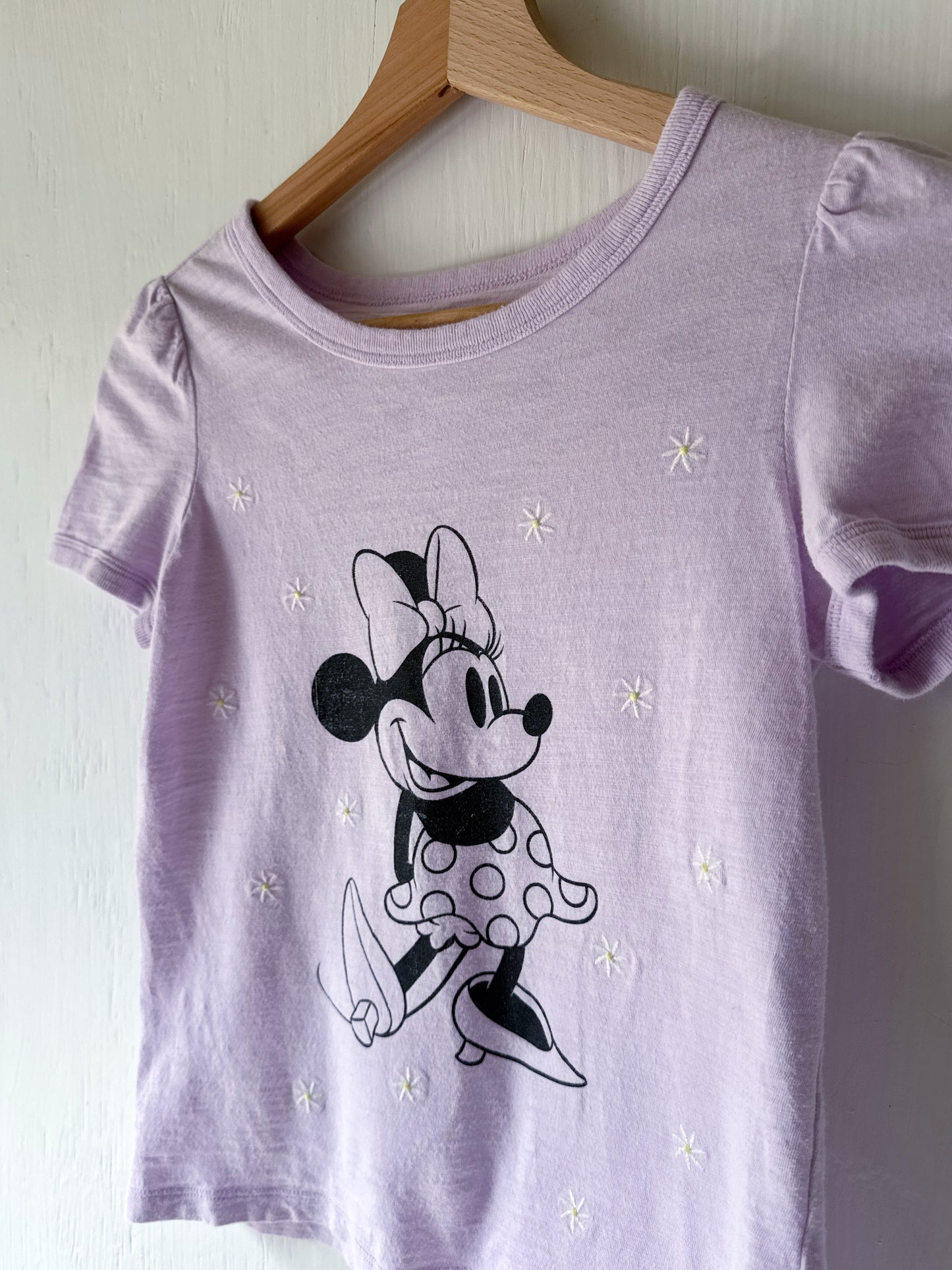 GAP x Disney Minnie Daisies Tee - YM