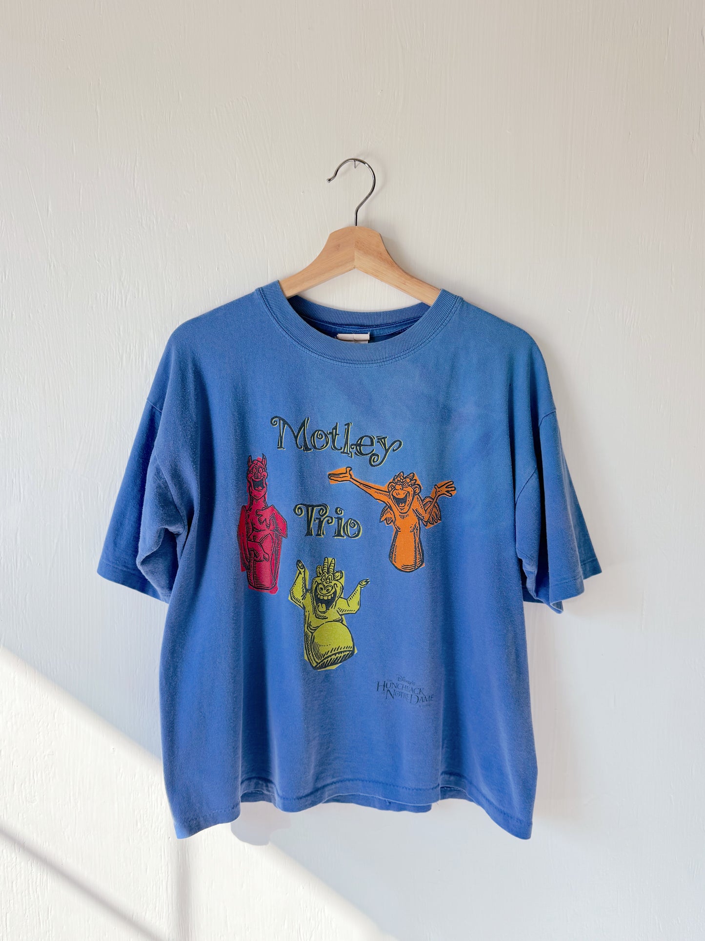 VINTAGE Rare 90’s Hunchback Of Notre Dame Tee - YL