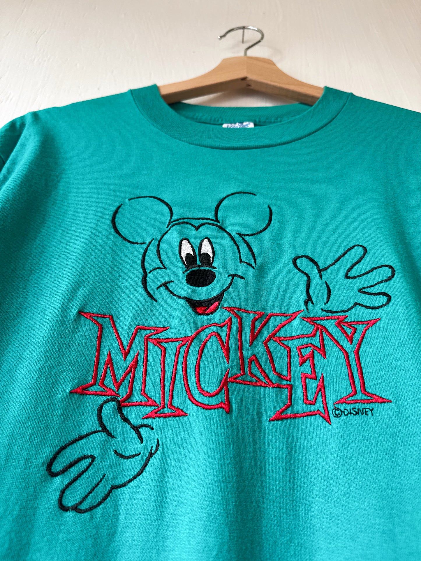 VINTAGE 90’s Embroidered Mickey Tee - L