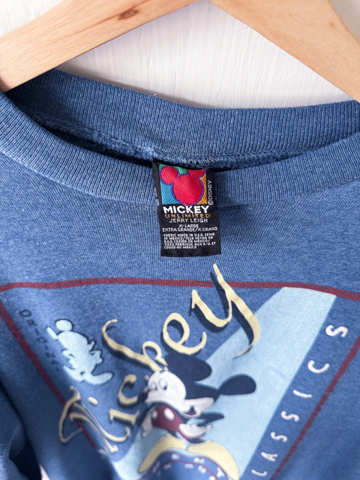 VINTAGE 90’s Classic Mickey Crewneck - XL