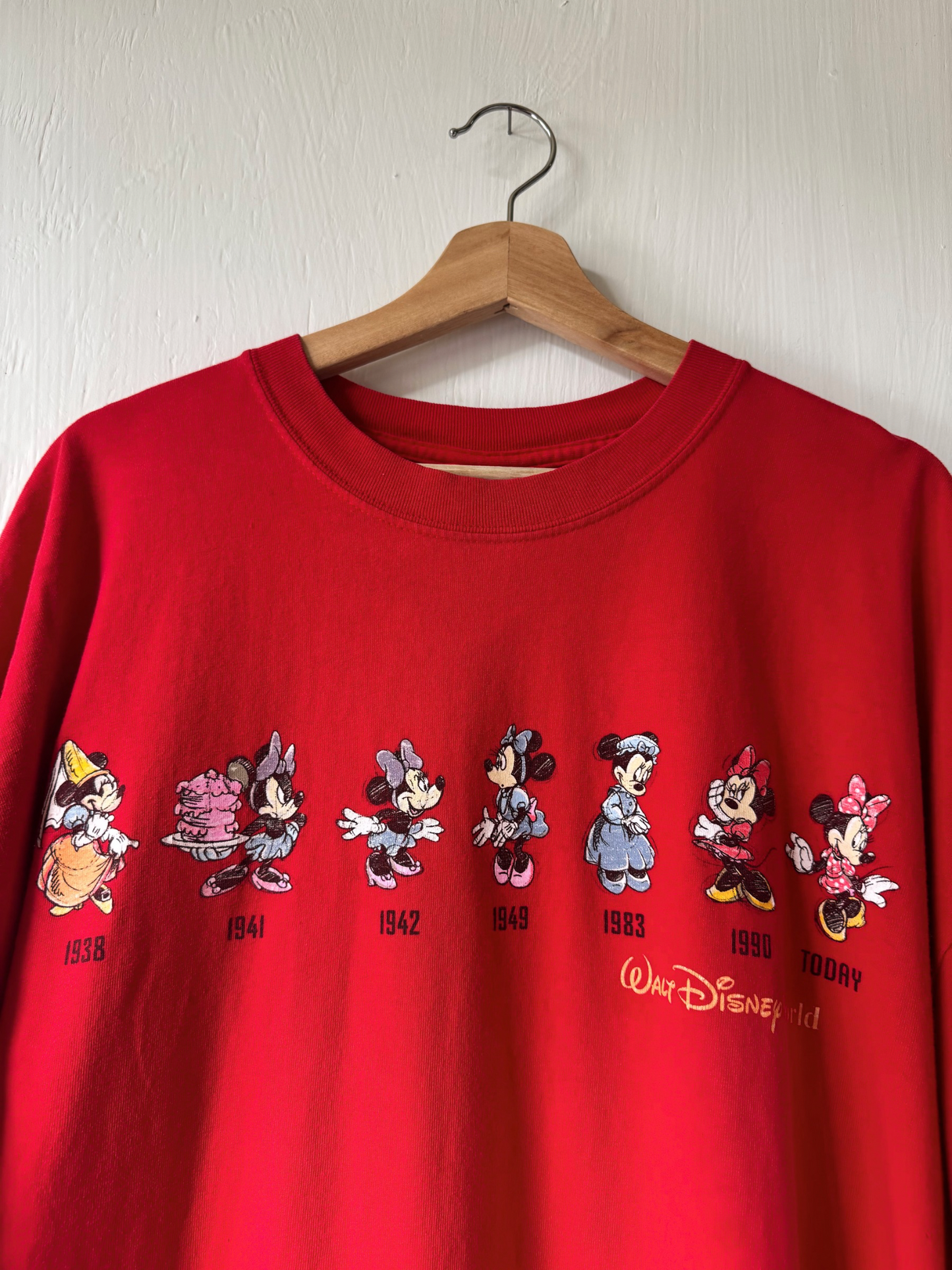 VINTAGE Minnie Through The Years - XL