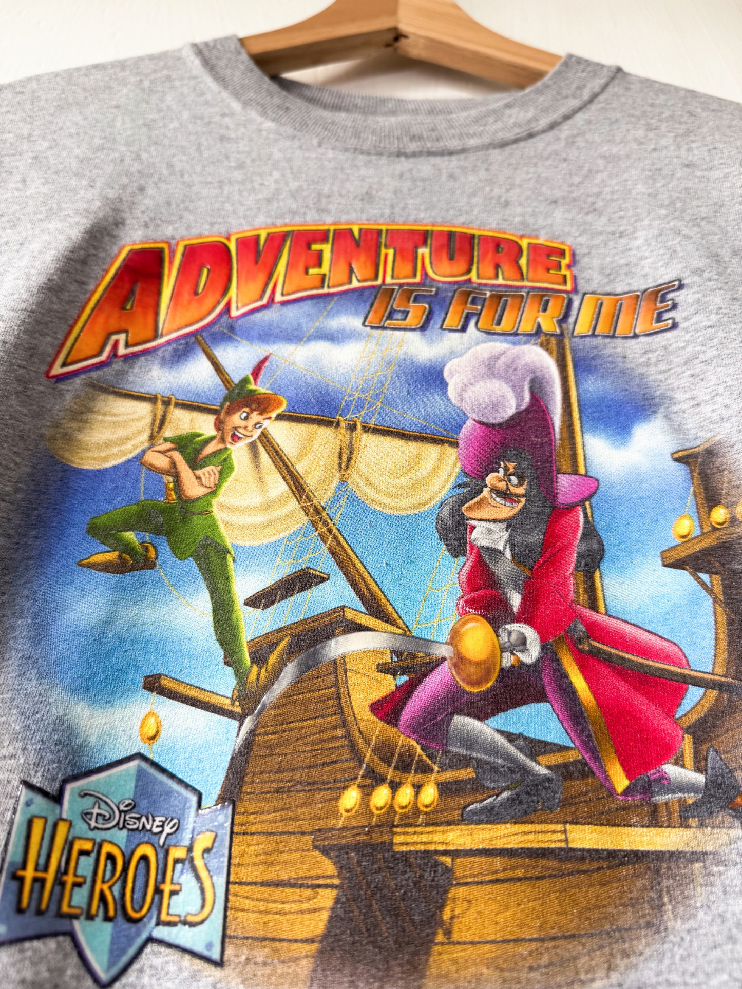 VINTAGE Disney Store Peter Pan + Hook Tee - YL