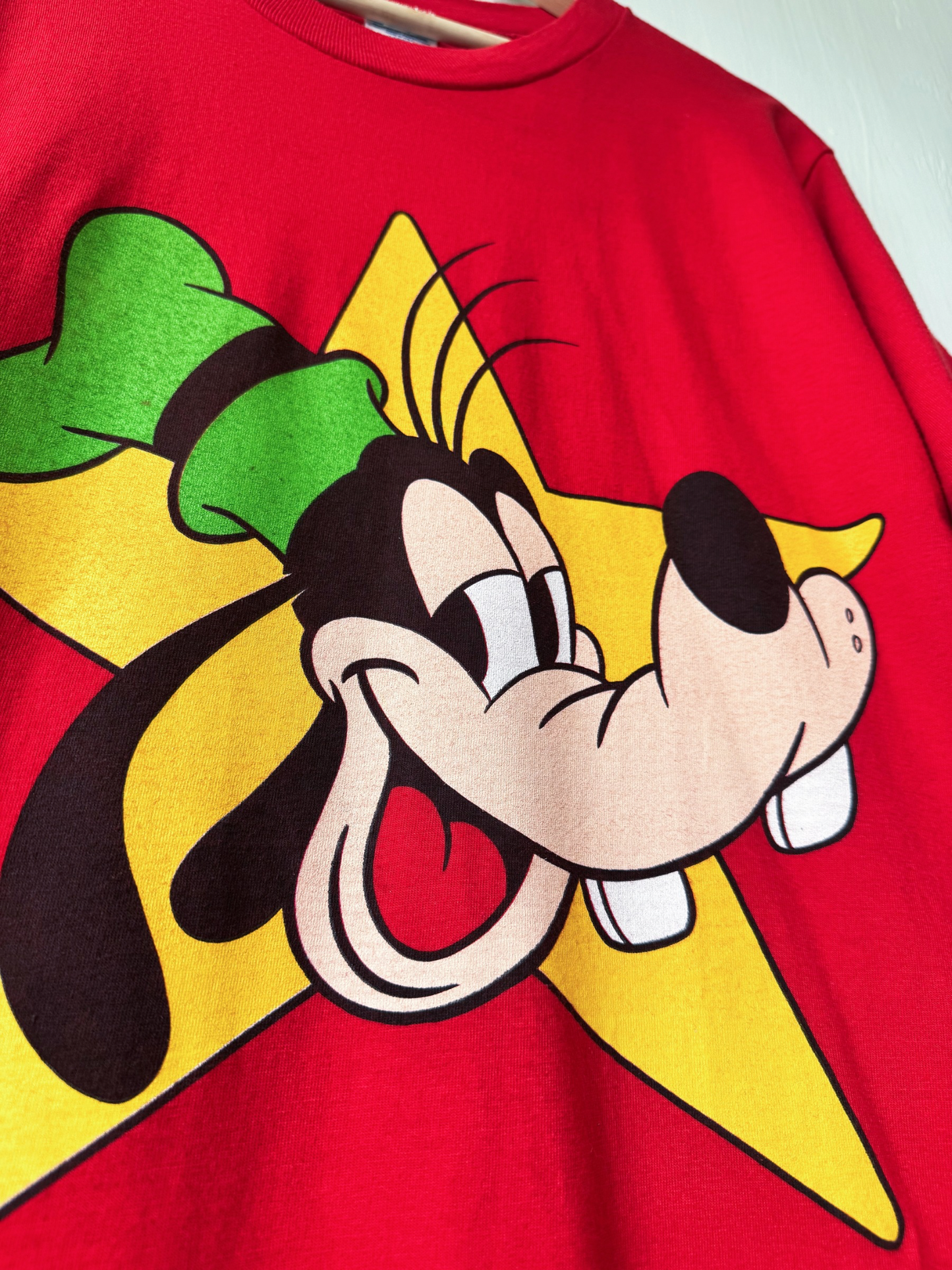 VINTAGE 80’s Goofy Star Tee - L