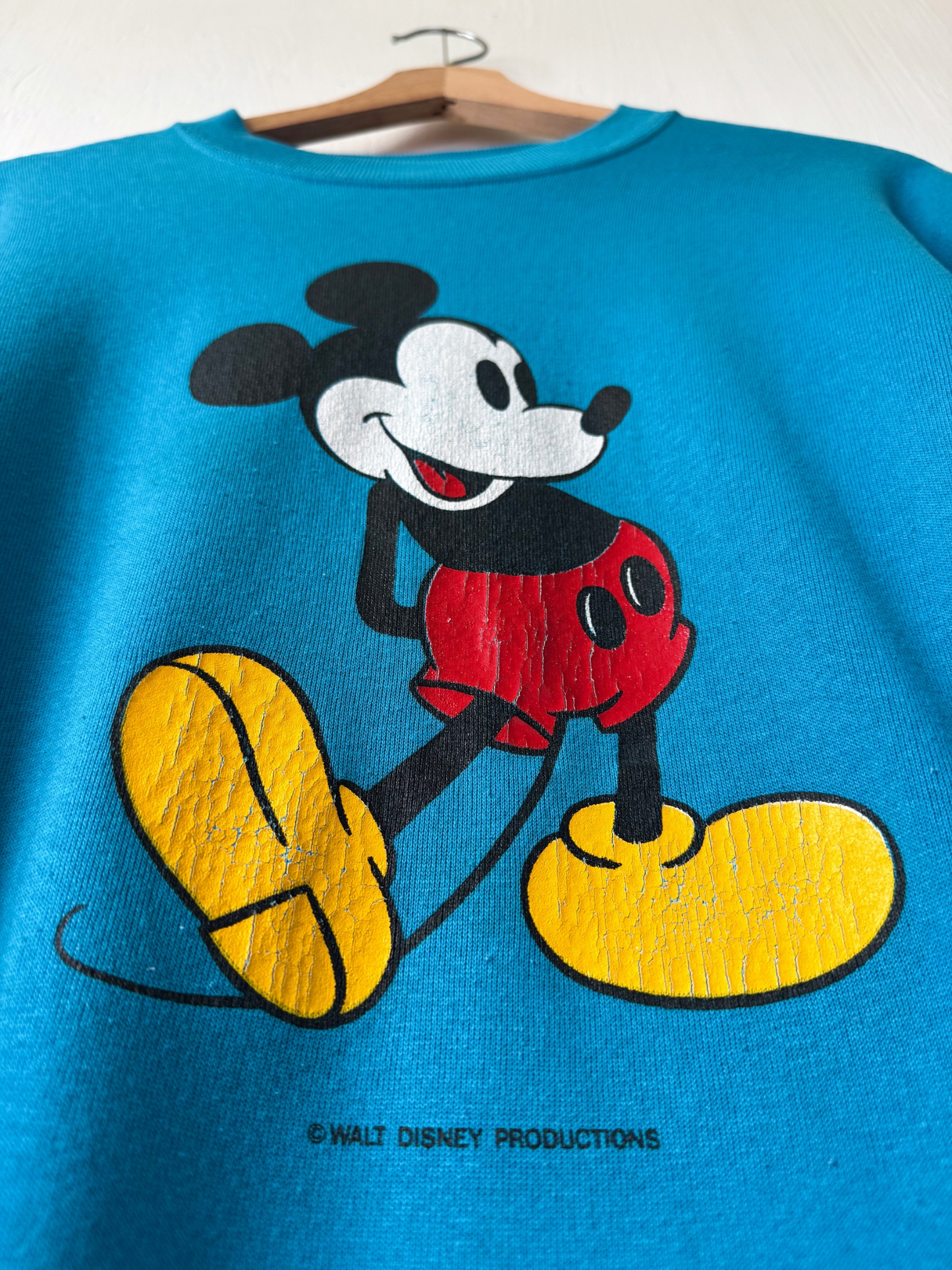 VINTAGE 90’s Walt Disney Productions Crewneck - L