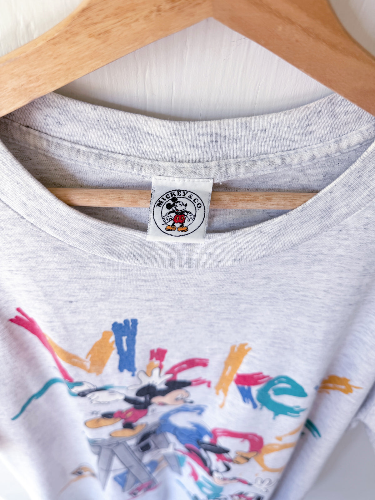 VINTAGE 90’s Mickey Painting Tee - L