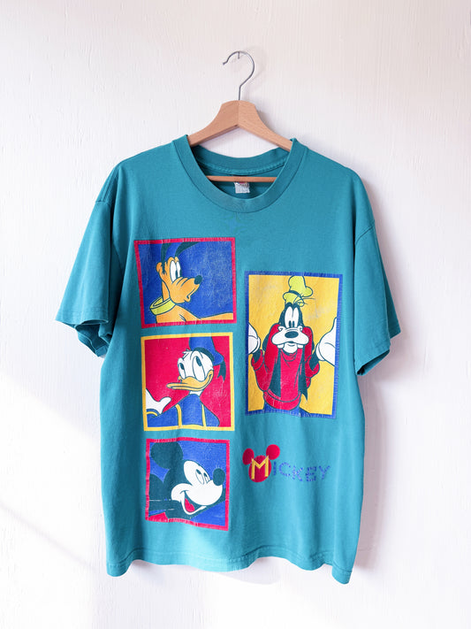 VINTAGE 90’s Mickey + Friends Tee - L