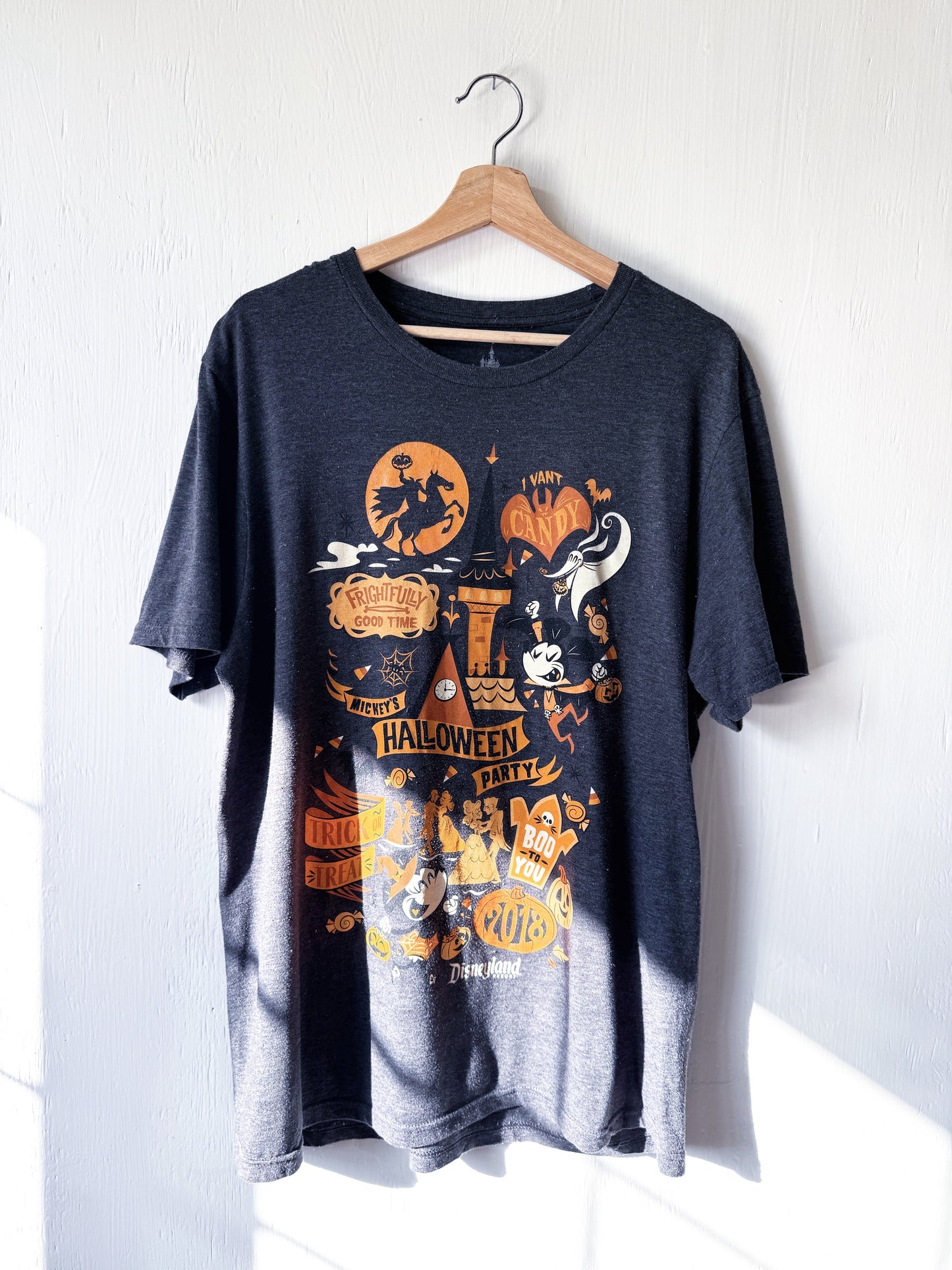 Disney Parks Halloween Party Tee - L