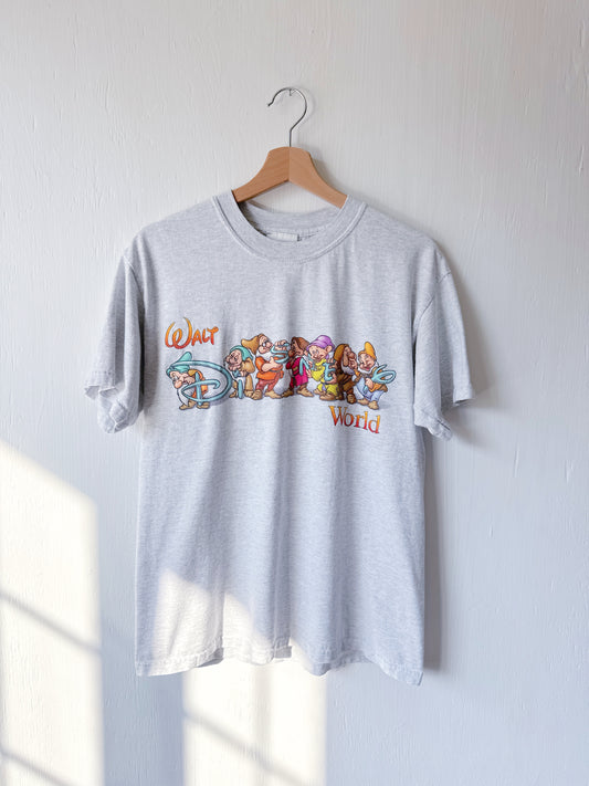 VINTAGE Seven Dwarfs WDW Tee - M