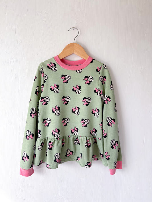 Minnie All Over Print Ruffle Crewneck - Y7