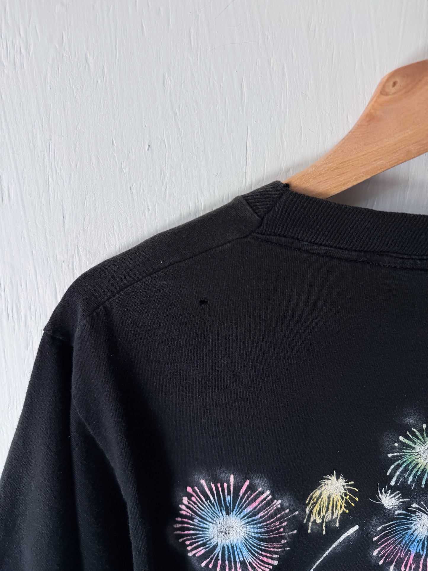 VINTAGE 90’s Single Stitch Tink Castle Tee - M
