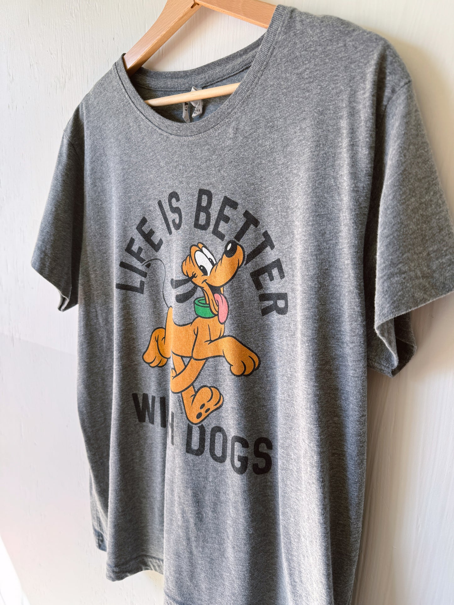 Pluto ‘Better With Dogs’ Tee - XL