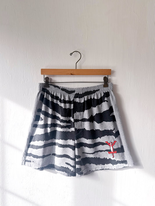VINTAGE Tigger Boxer Style Shorts - L