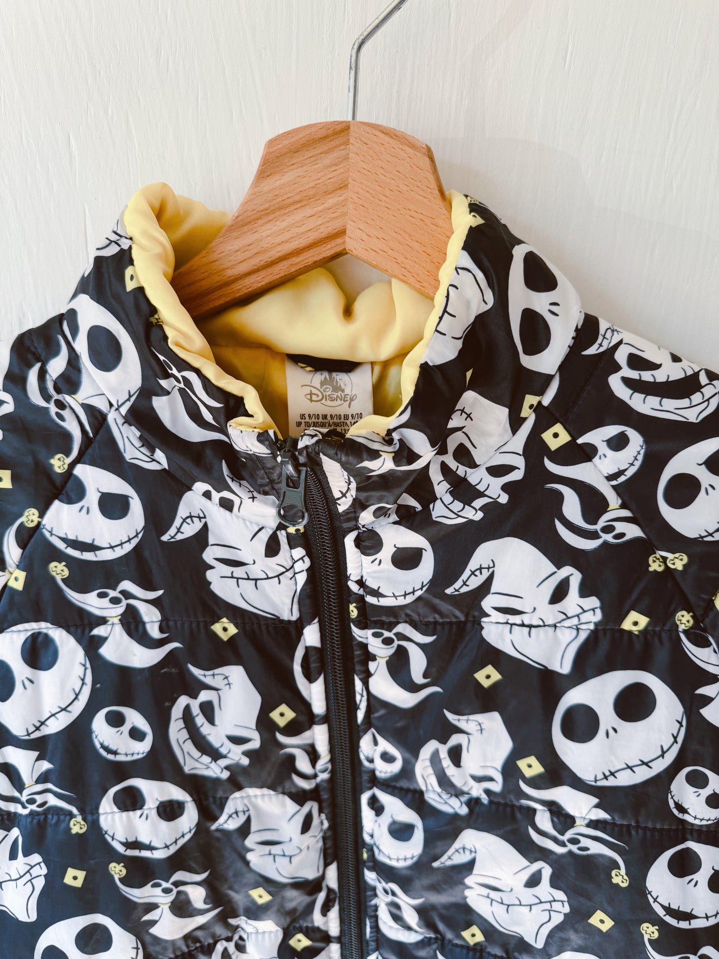 Disney Parks Nightmare Before Christmas Puffer - 9/10