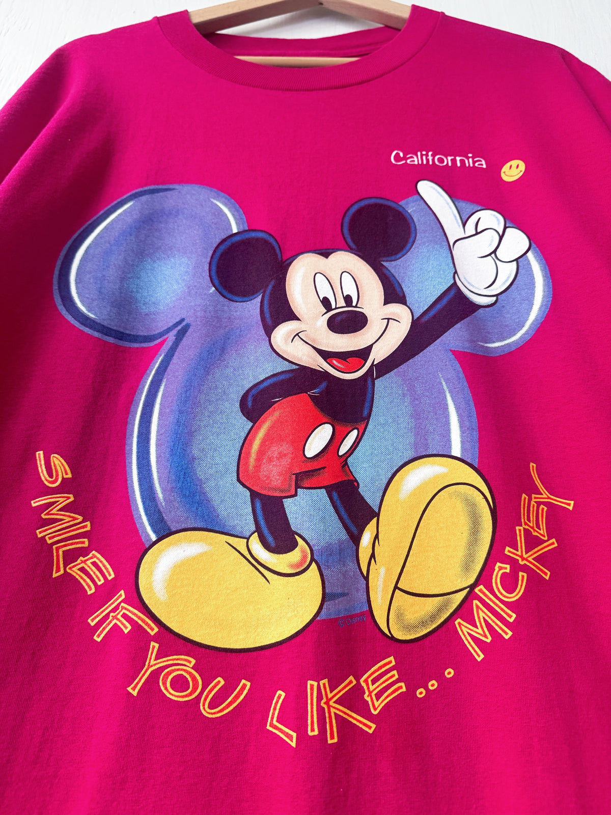 VINTAGE 90’s Smile Mickey Tee - XL