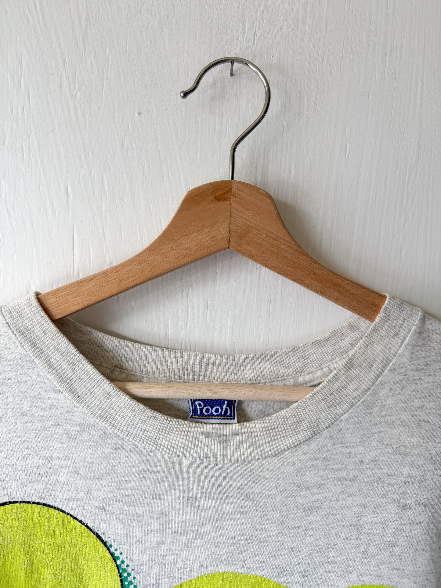 VINTAGE Rare 90’s Pooh Balloon Frame Tee - XL