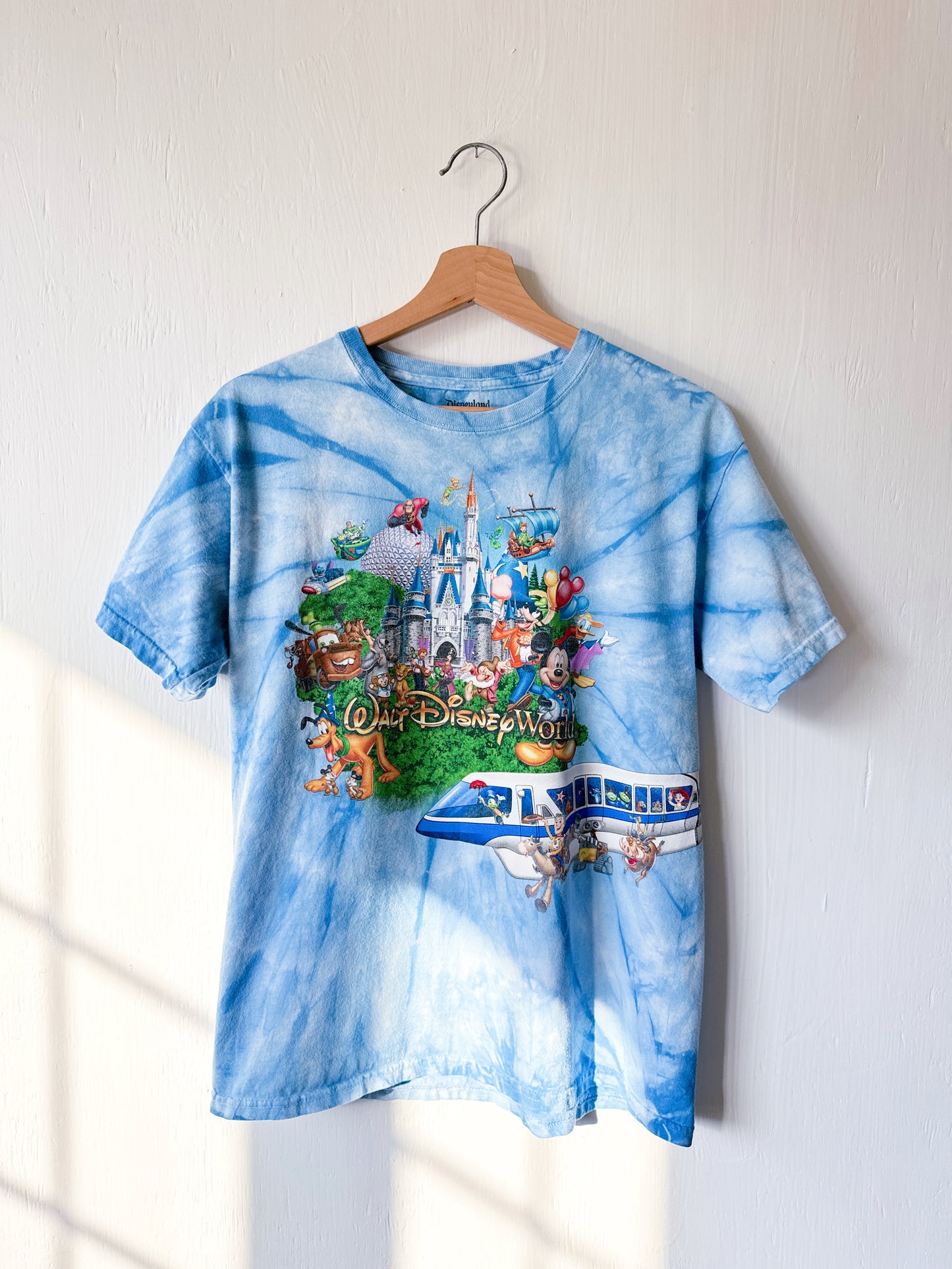 VINTAGE 00’s Character, Parks + Monorail Tee - S/M (YXL)