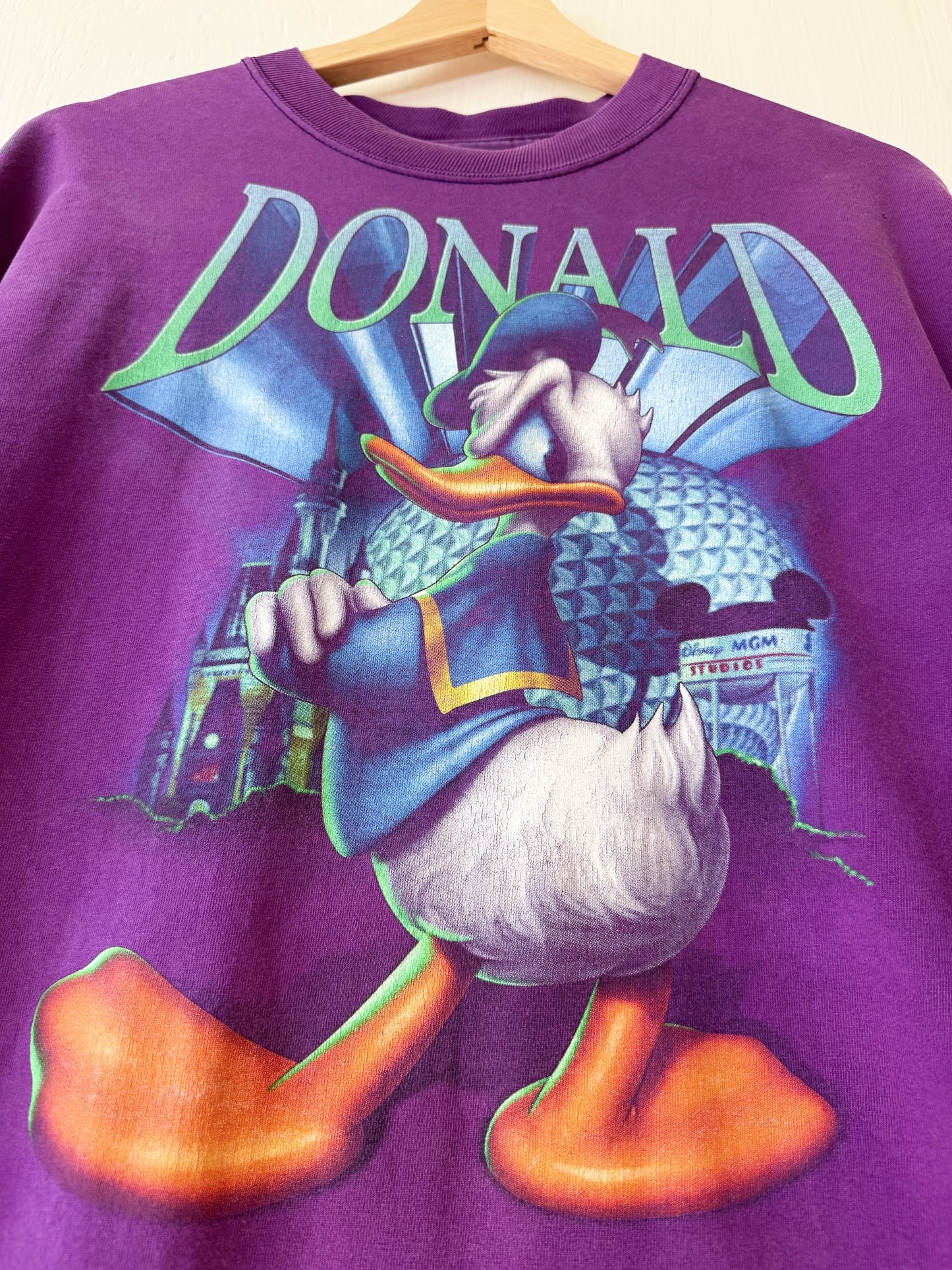 VINTAGE 90’s Donald Park Icons Tee - L/XL