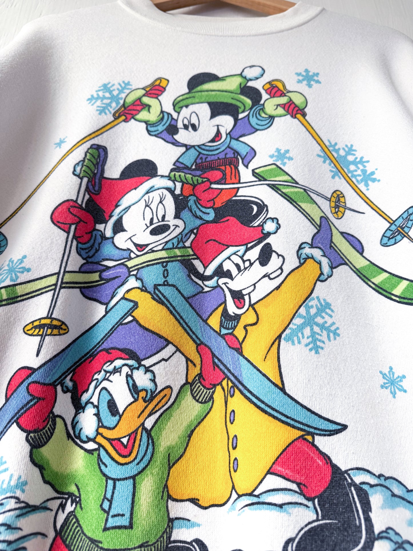 VINTAGE 90’s Disney Crew Skii Crewneck - XL