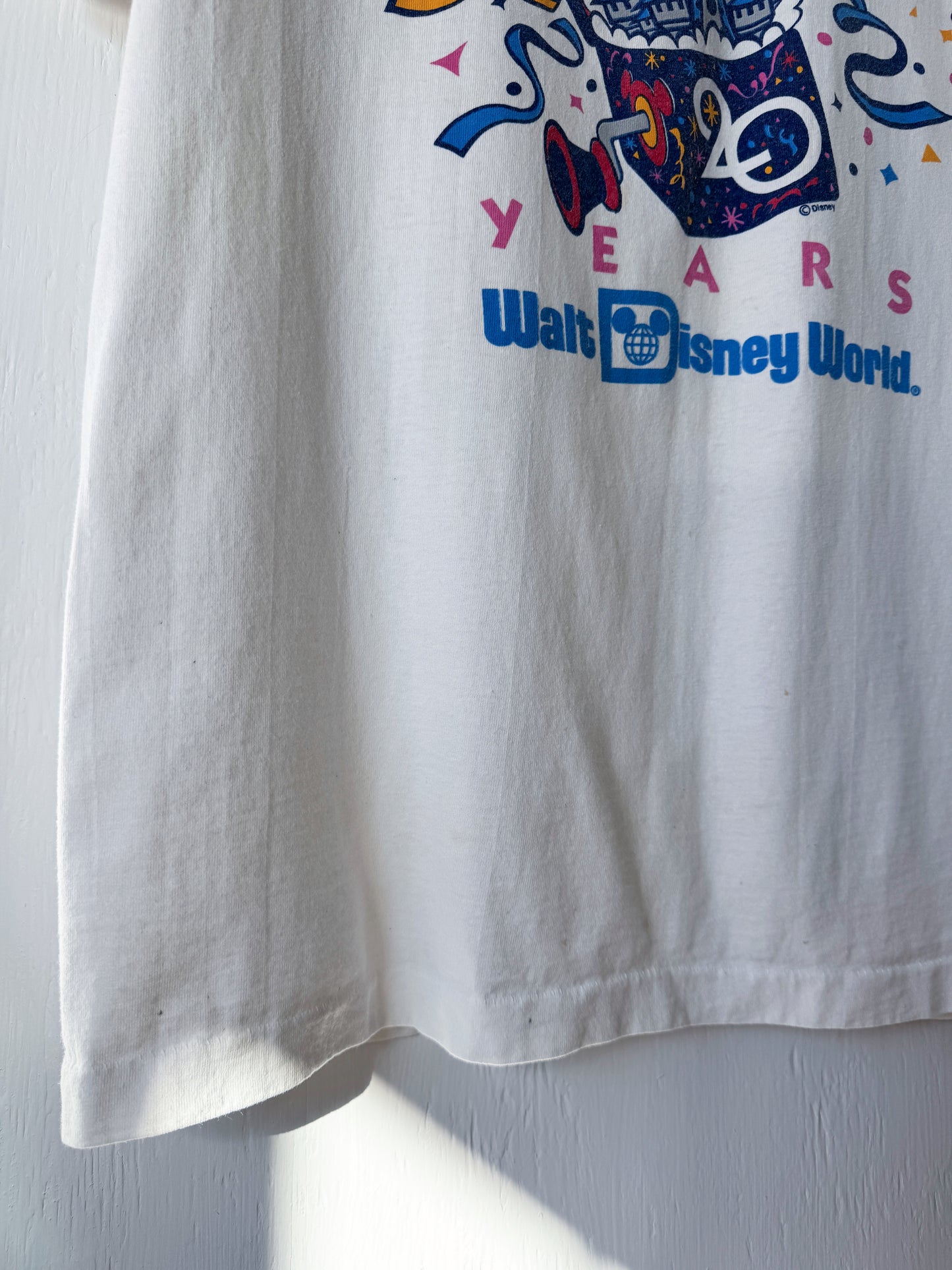 VINTAGE 1991 Surprise Castle Tee - L