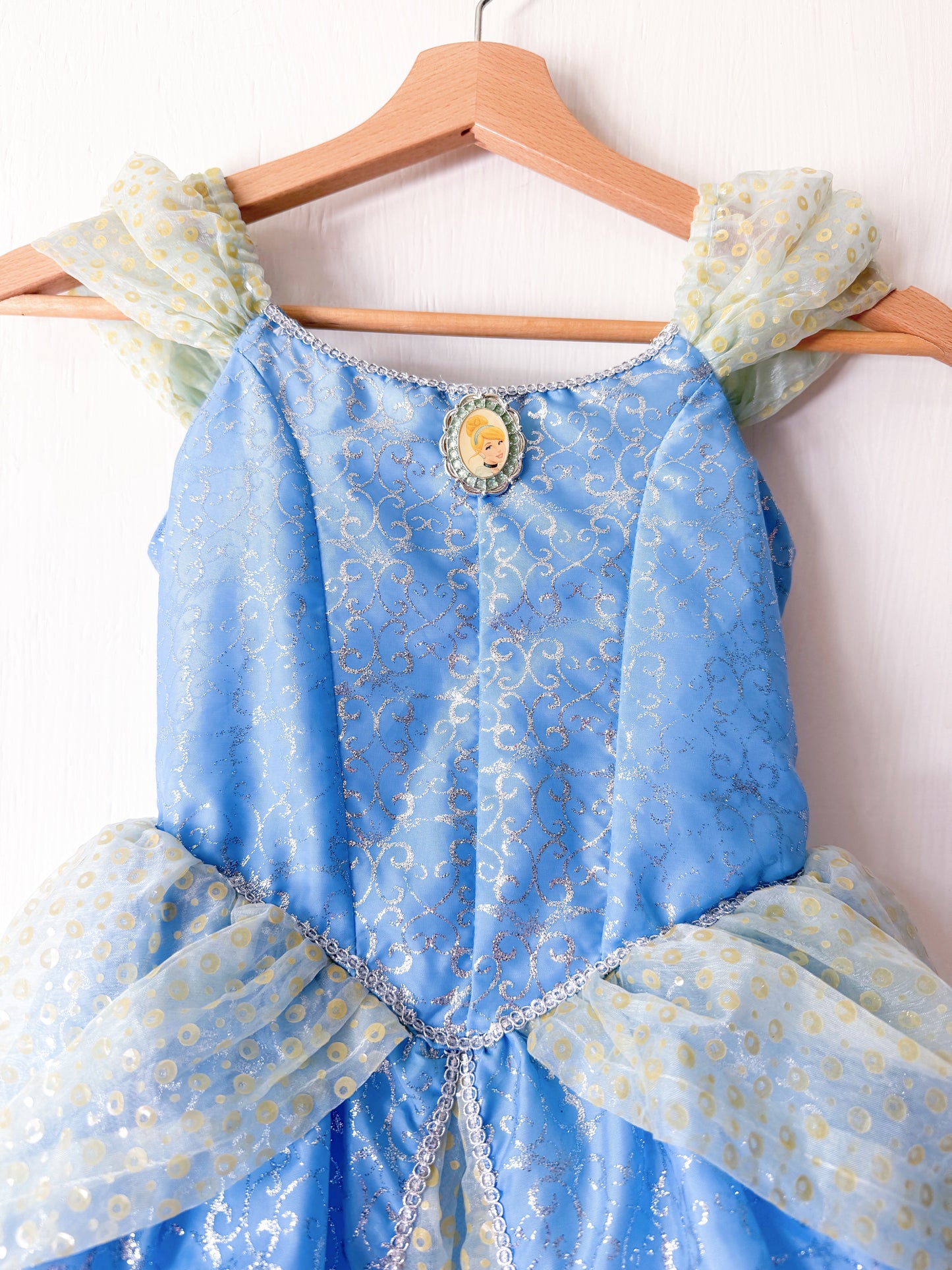 Disney Parks Cinderella Gown - 6/6X
