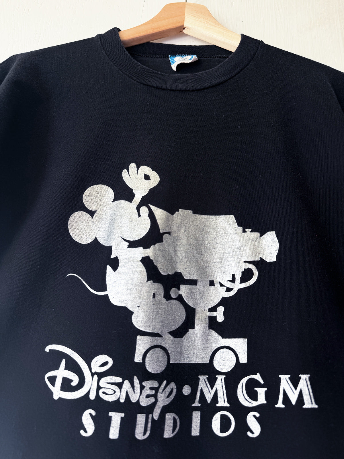 VINTAGE 90’s MGM Director Mickey Tee - M/L